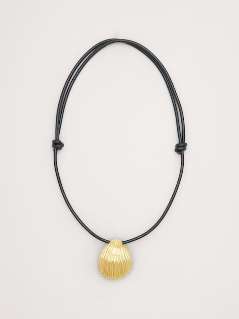 Shell Cord Necklace