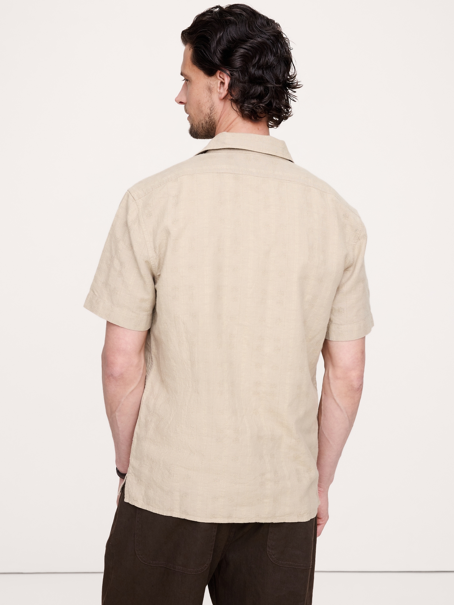 Image number 3 showing, Standard-Fit Linen Resort Shirt