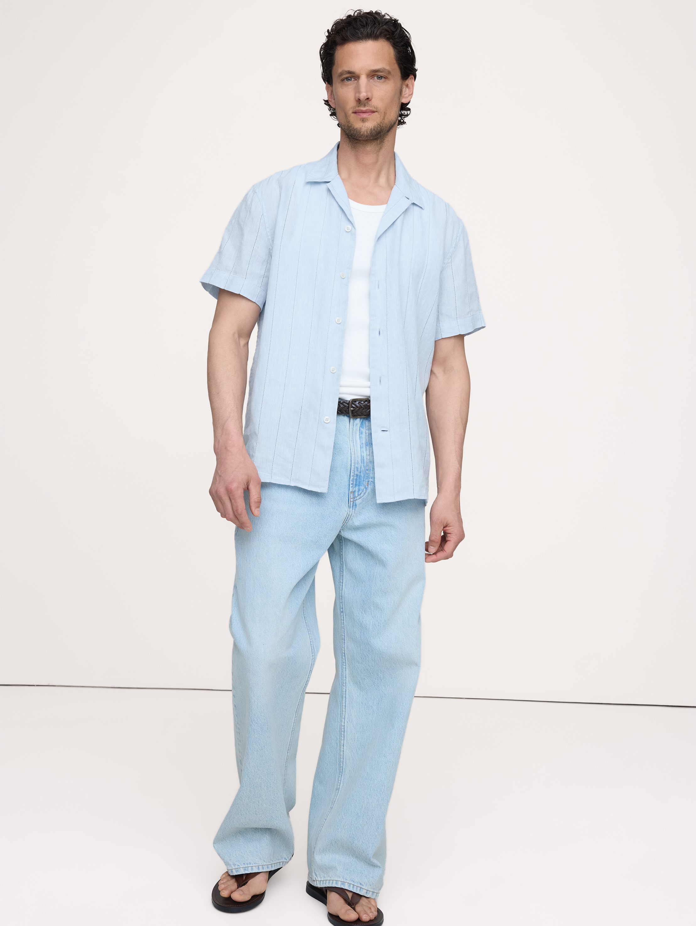 Standard-Fit Linen-Cotton Eyelet Stripe Resort Shirt
