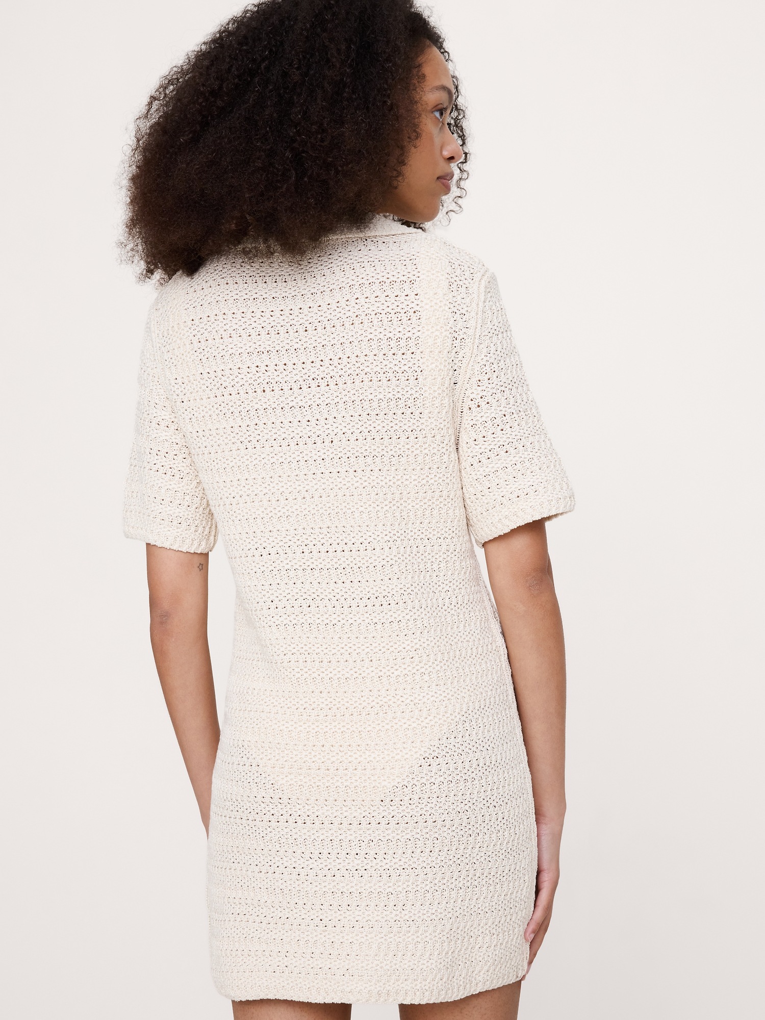 Женское платье Banana Republic Cotton Crochet Mini Sweater Dress, цвет: Молочно-белый — фото 2