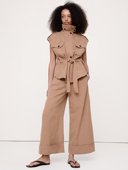 High-Rise Wide-Leg TENCEL™-Cotton-Linen Cropped Pant | Banana Republic