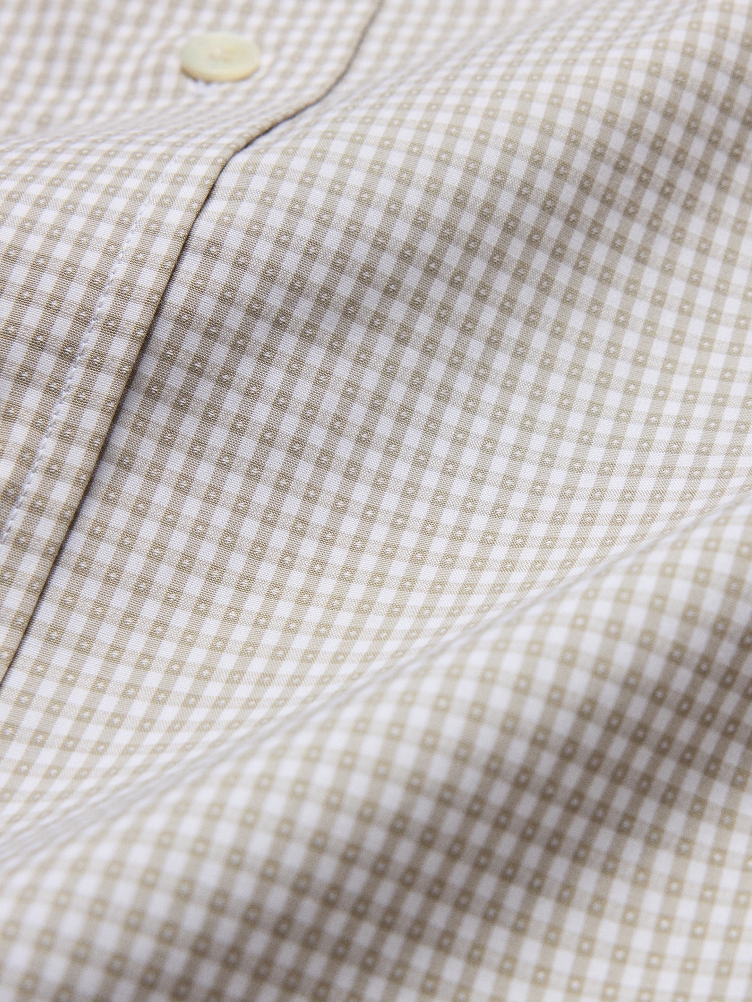 Image number 3 showing, Slim-Fit Wrinkle-Resistant Dress Shirt