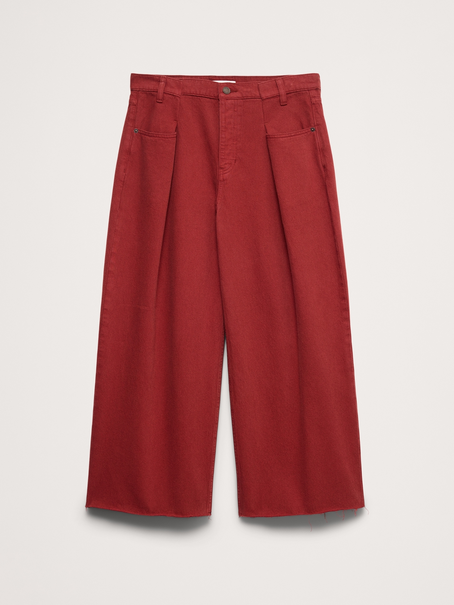 Image number 6 showing, Mid-Rise Loose Pleated Crop Jean