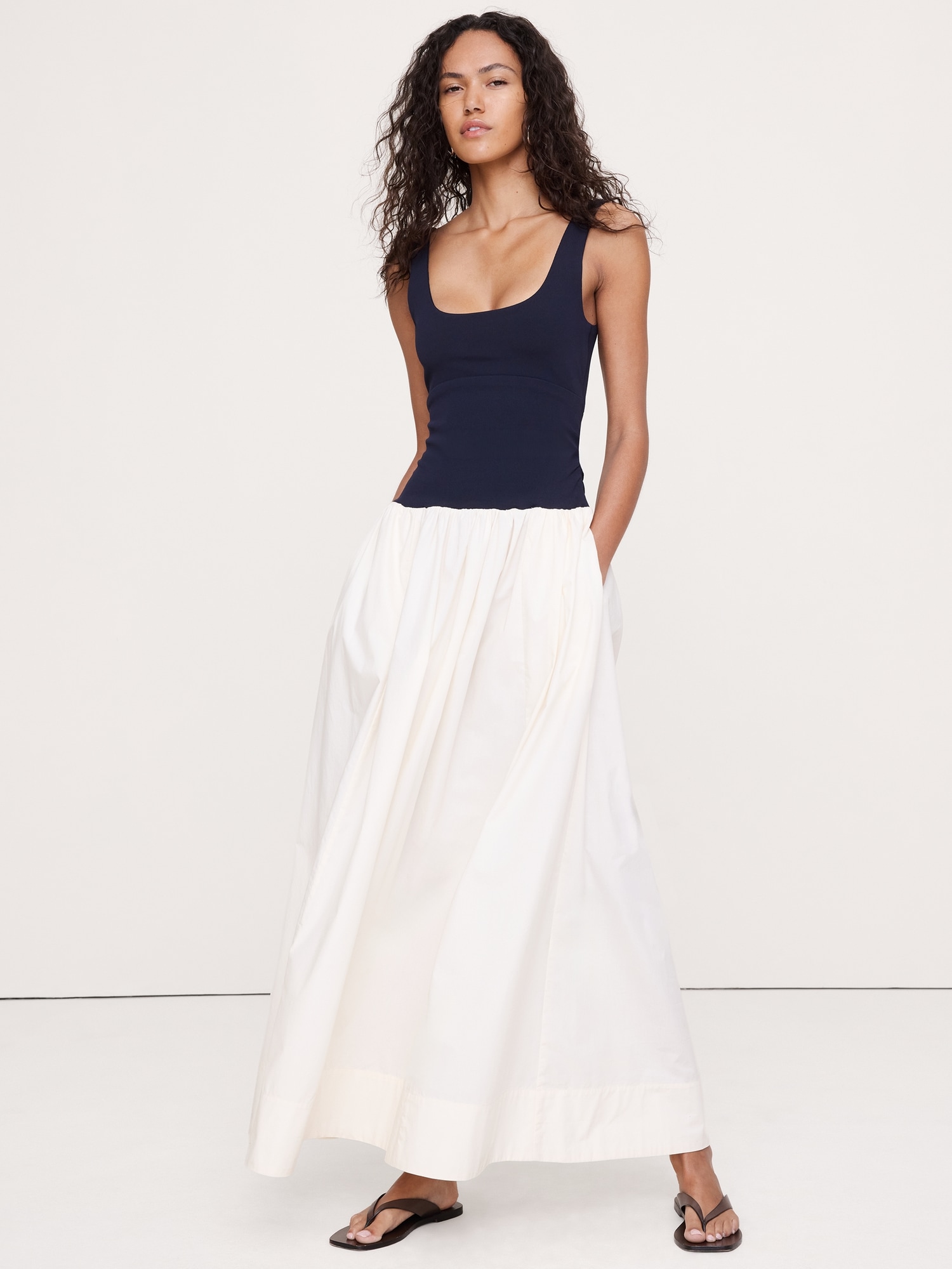 Image number 1 showing, Sculpted-Stretch + Cotton Poplin Maxi Dress