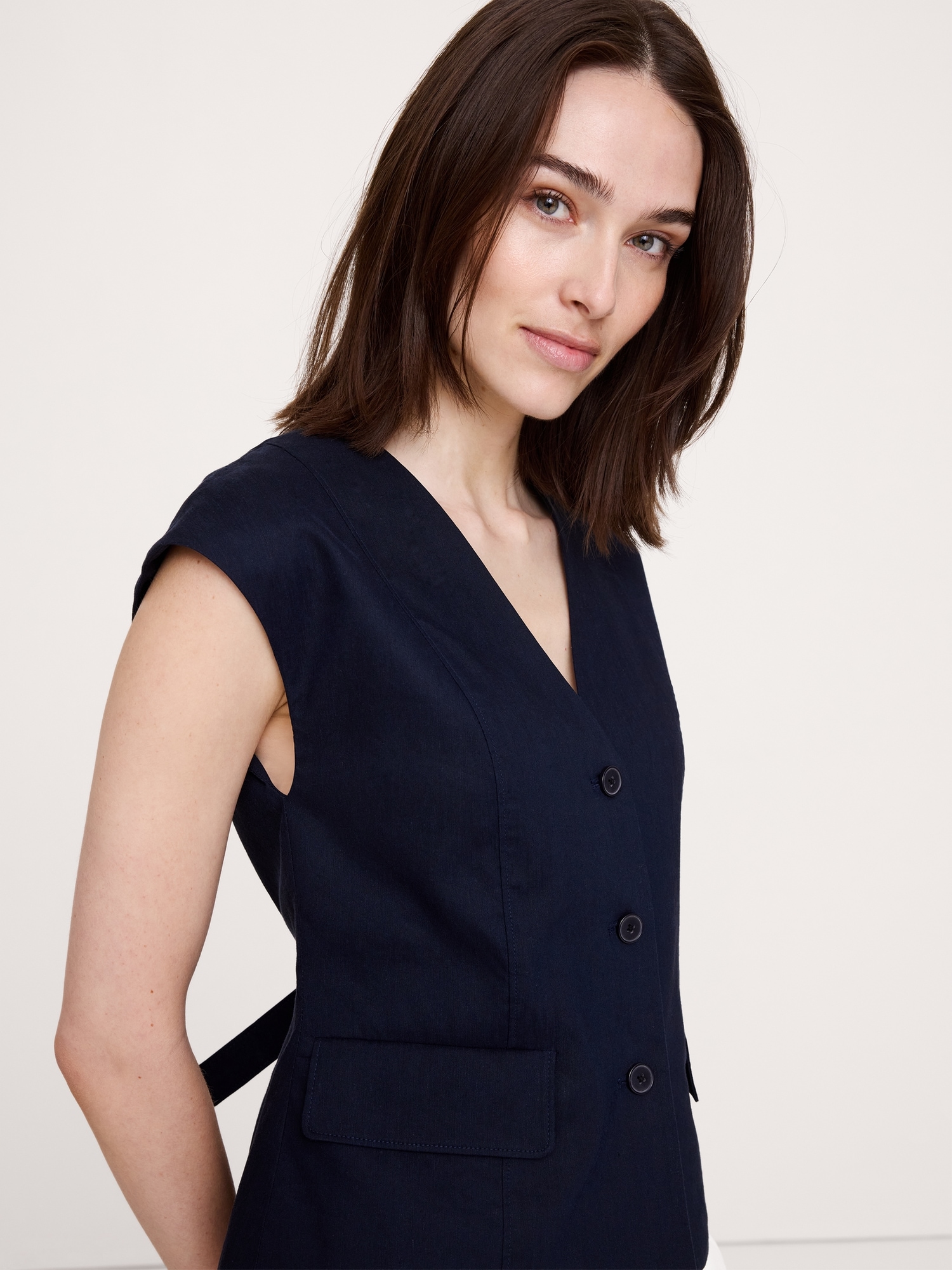 Image number 8 showing, Stretch Linen-Viscose Vest