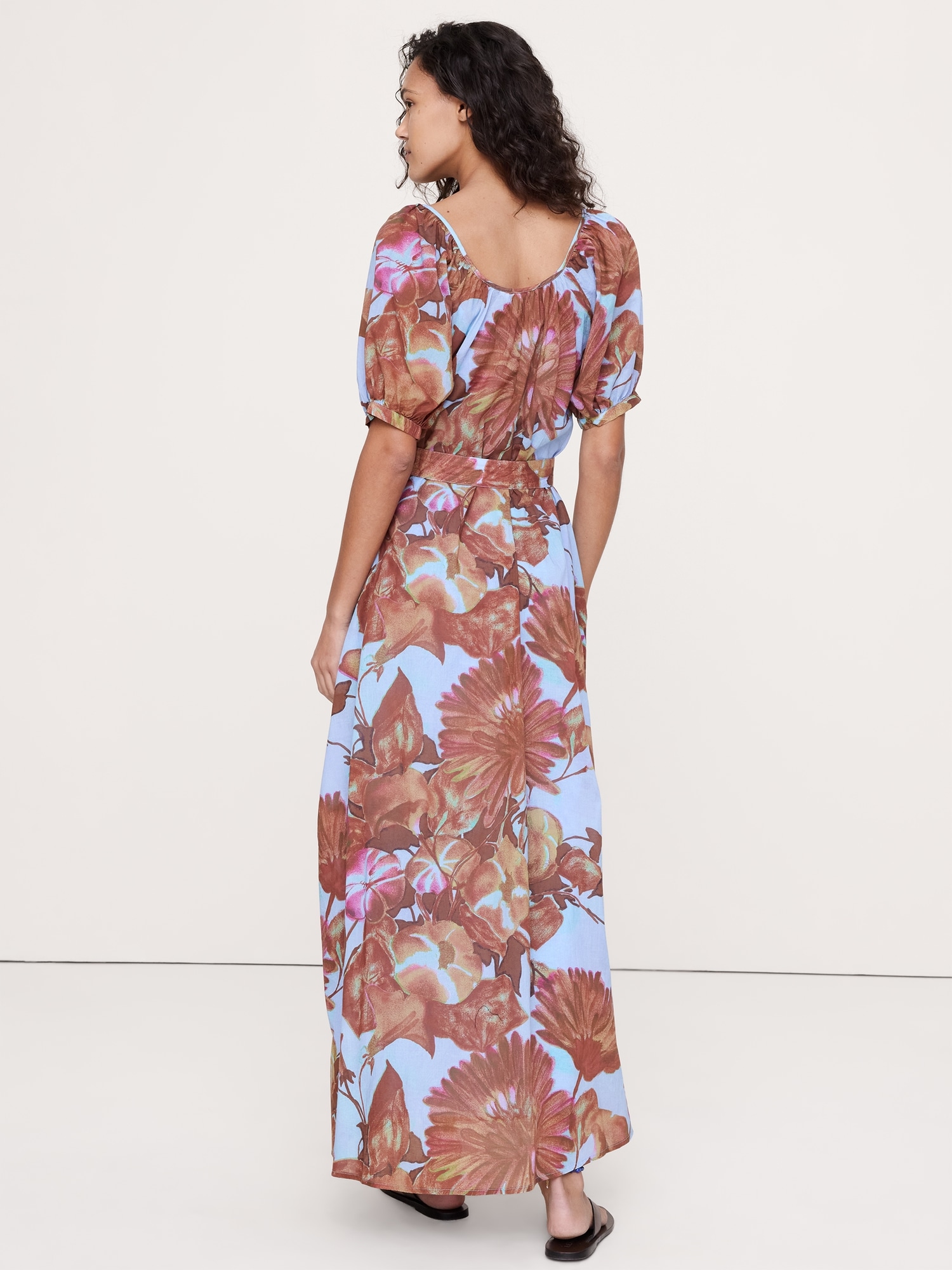 Image number 5 showing, Lightweight Cotton Scoop-Neck Maxi Dress