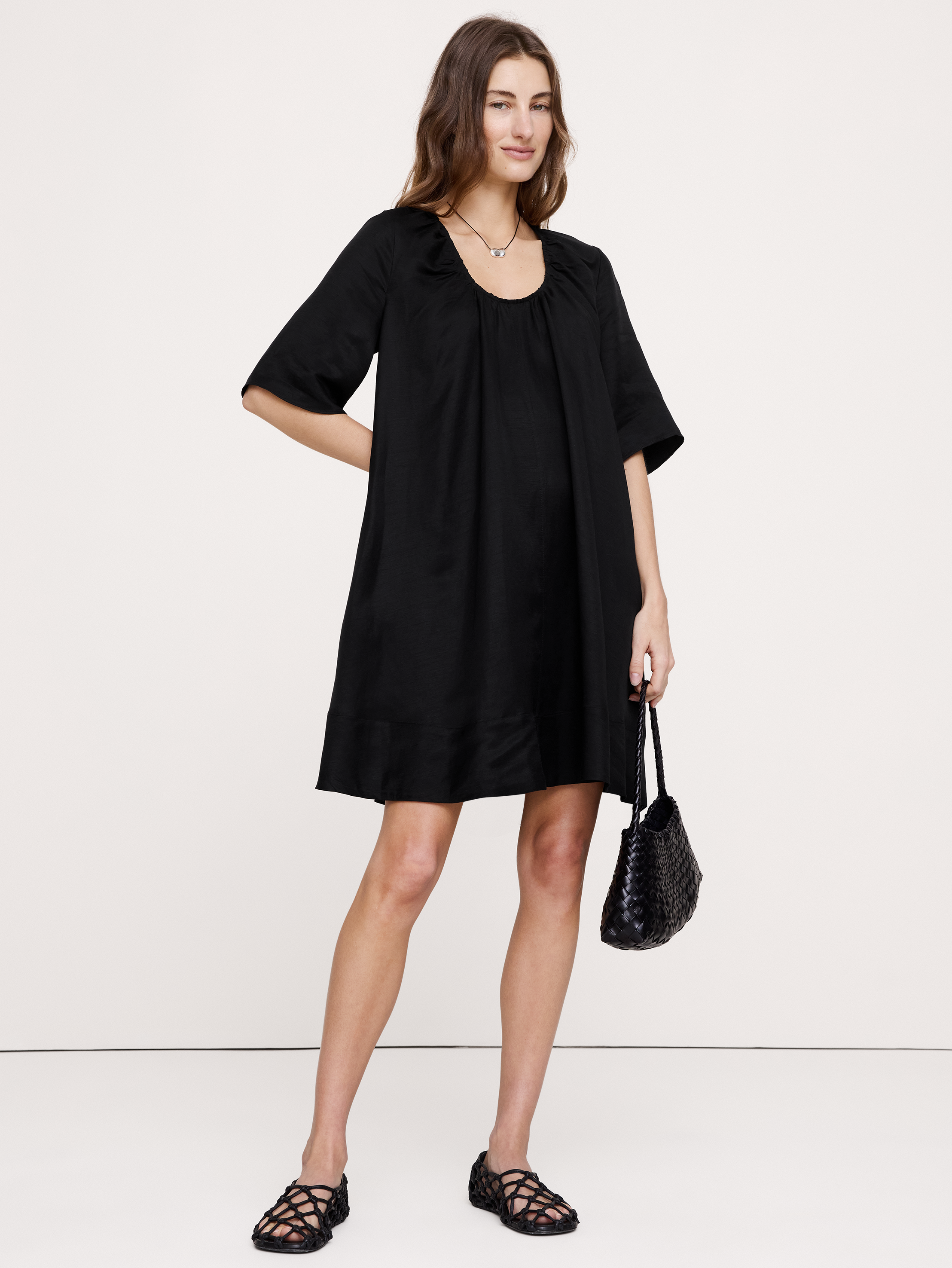 Viscose-Linen Scoop-Neck Mini Dress