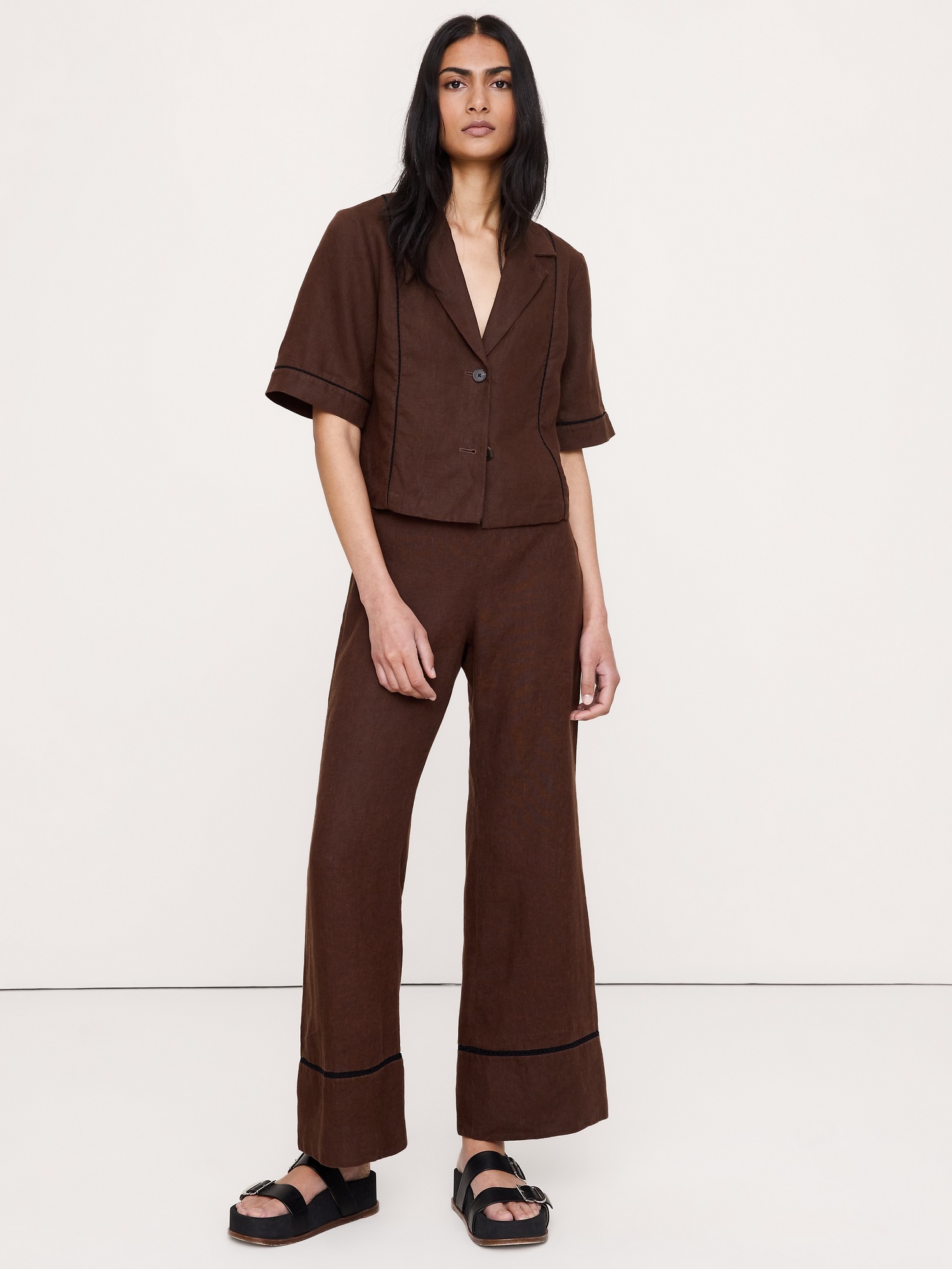 Image number 1 showing, Mid-Rise Kick-Flare Linen Ankle Pant