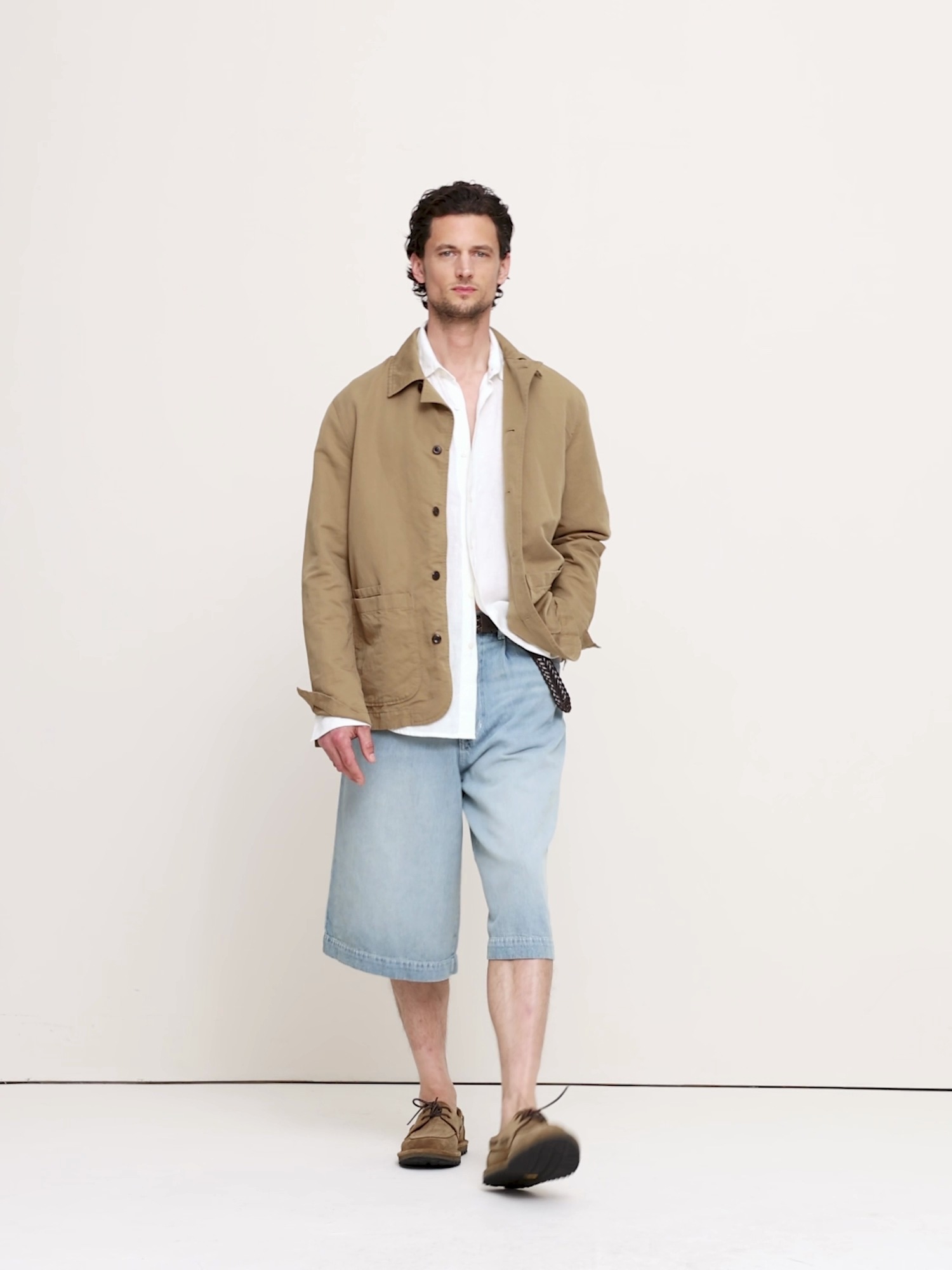 Мужские шорты Banana Republic 15" Loose Denim Short, цвет: Джинсовый синий — фото 5
