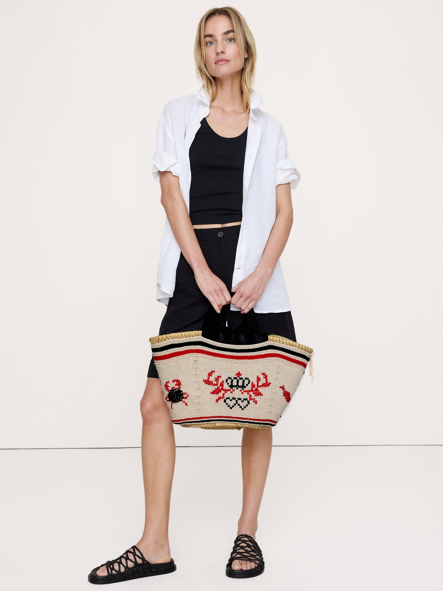 Image number 8 showing, Póvoa Large Embroidered Basket By Entrudo