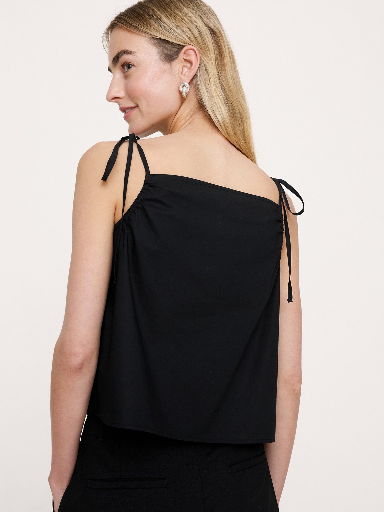 Женский топ Banana Republic Cotton Poplin Tie-Strap Tank, цвет: Чёрный — фото 2