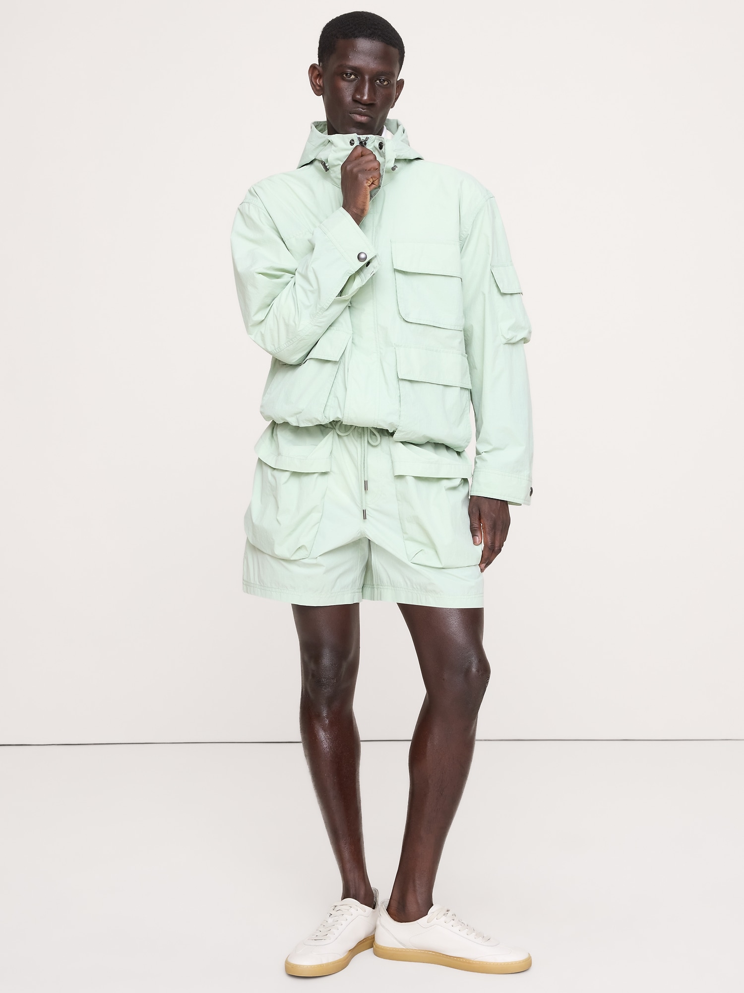 Image number 4 showing, 6" Nylon Multi-Pocket Pull-On Short
