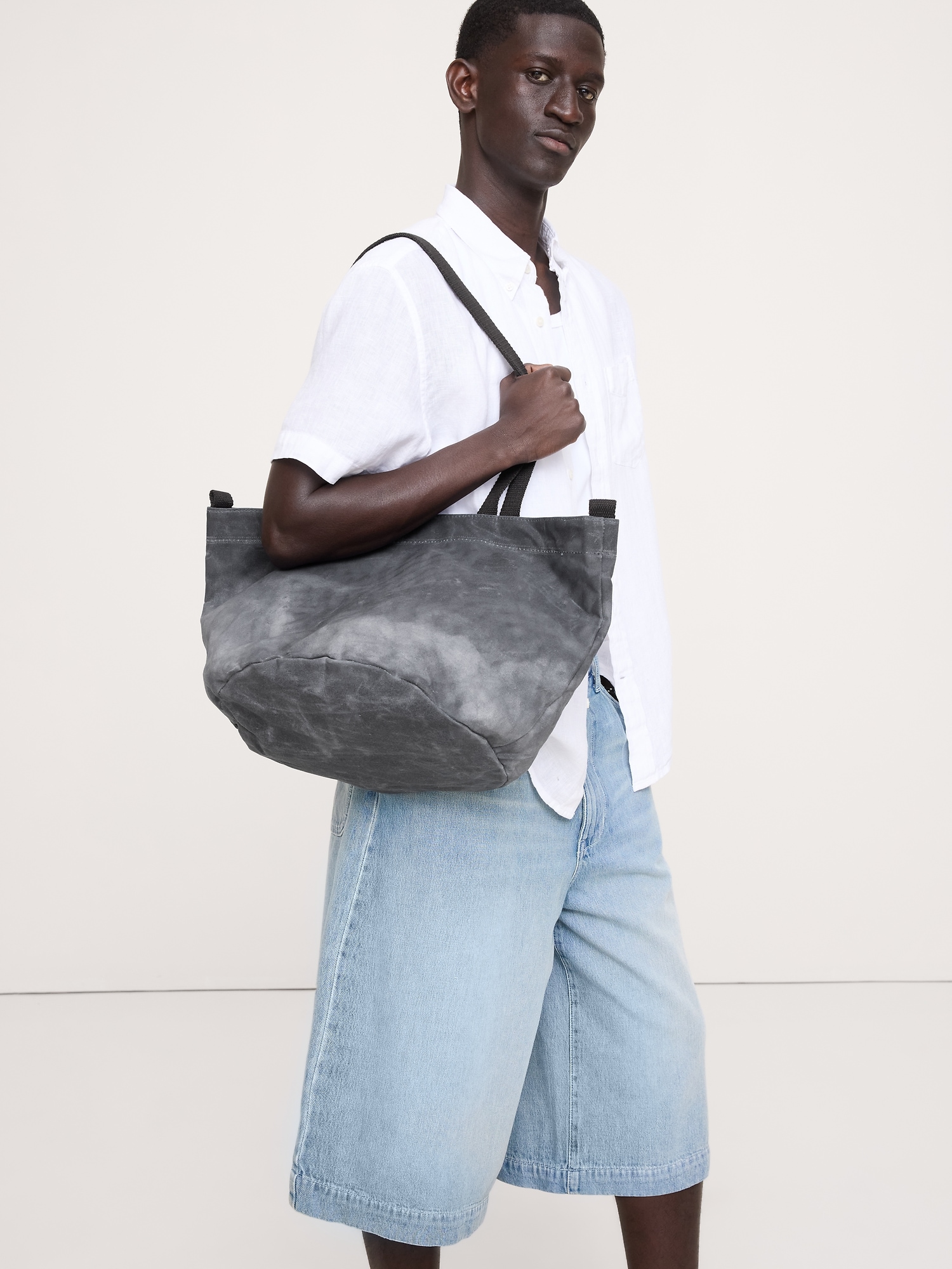 Image number 2 showing, Waxed Drawstring Market Tote by CB Station