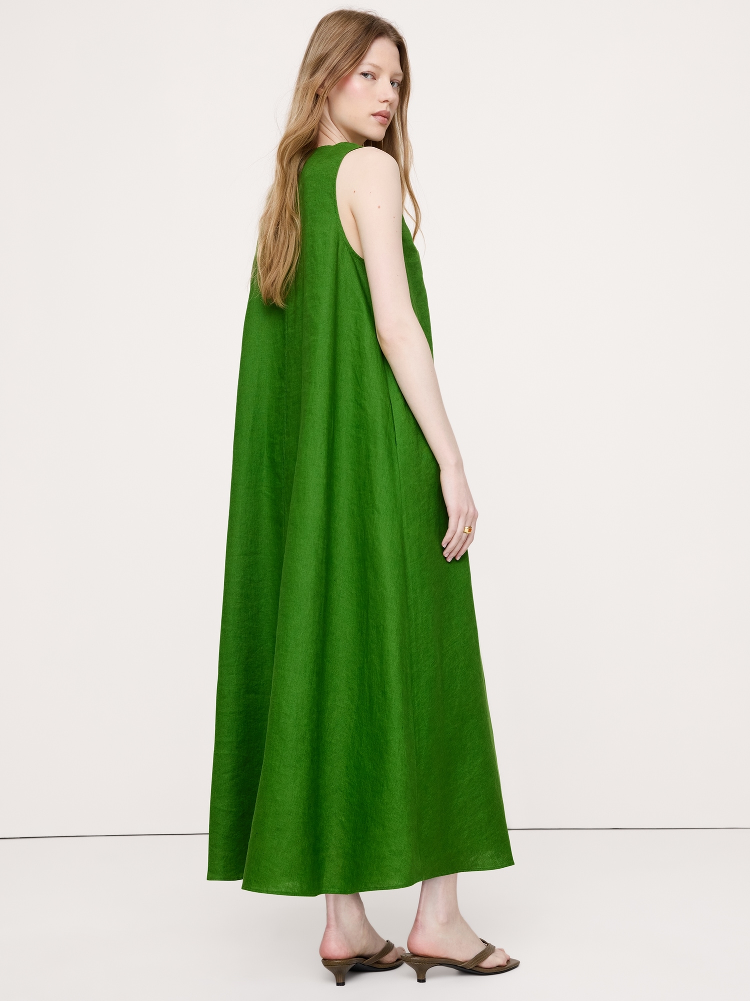 Image number 5 showing, Linen Scoop-Neck Maxi Dress