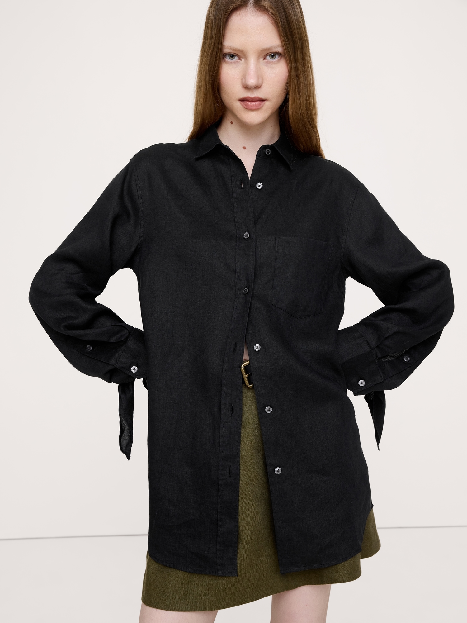 Image number 5 showing, The Oversized Tie-Cuff Shirt in Linen
