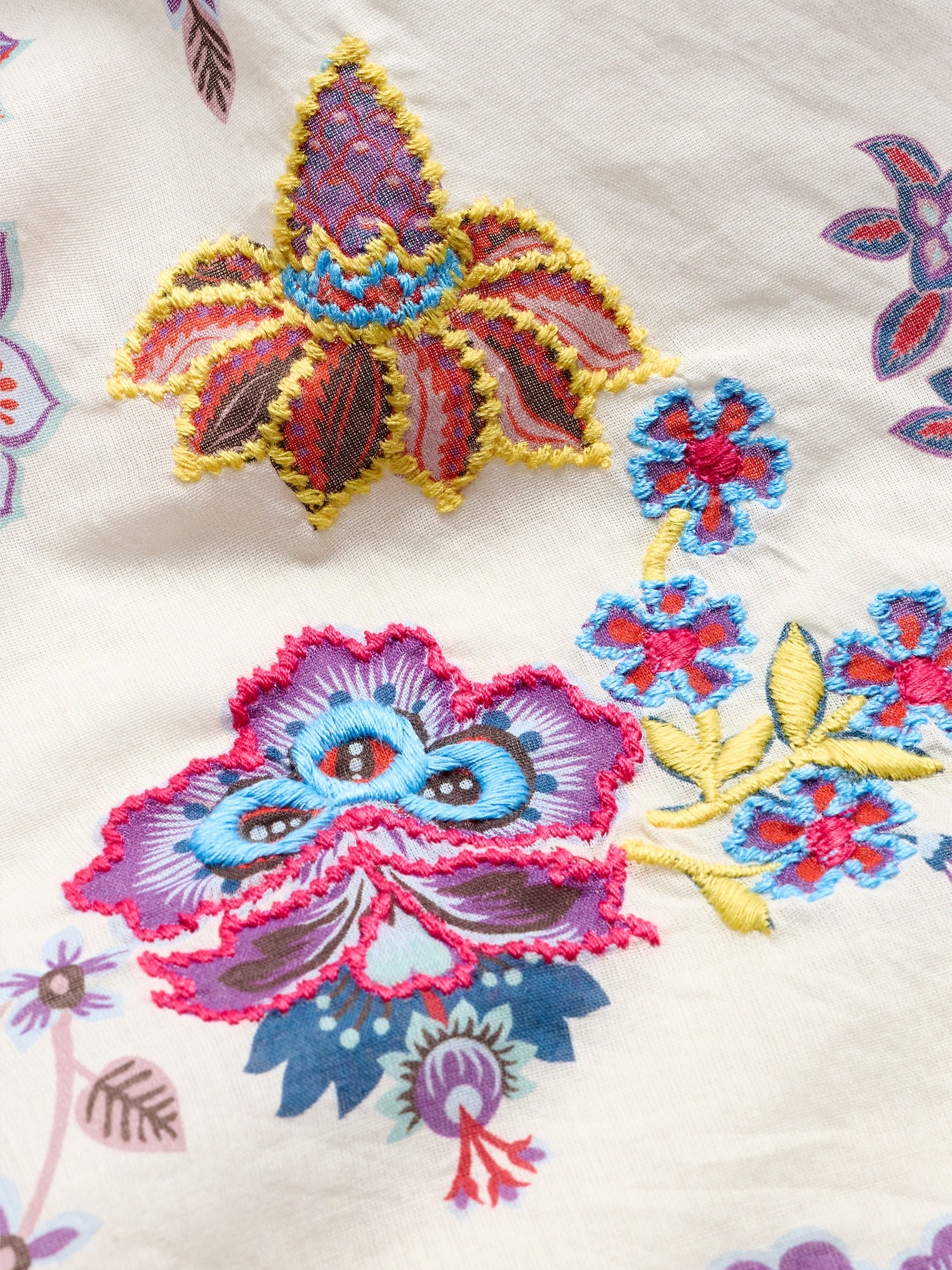 Image number 7 showing, Embroidered Cotton Scarf by Vismaya