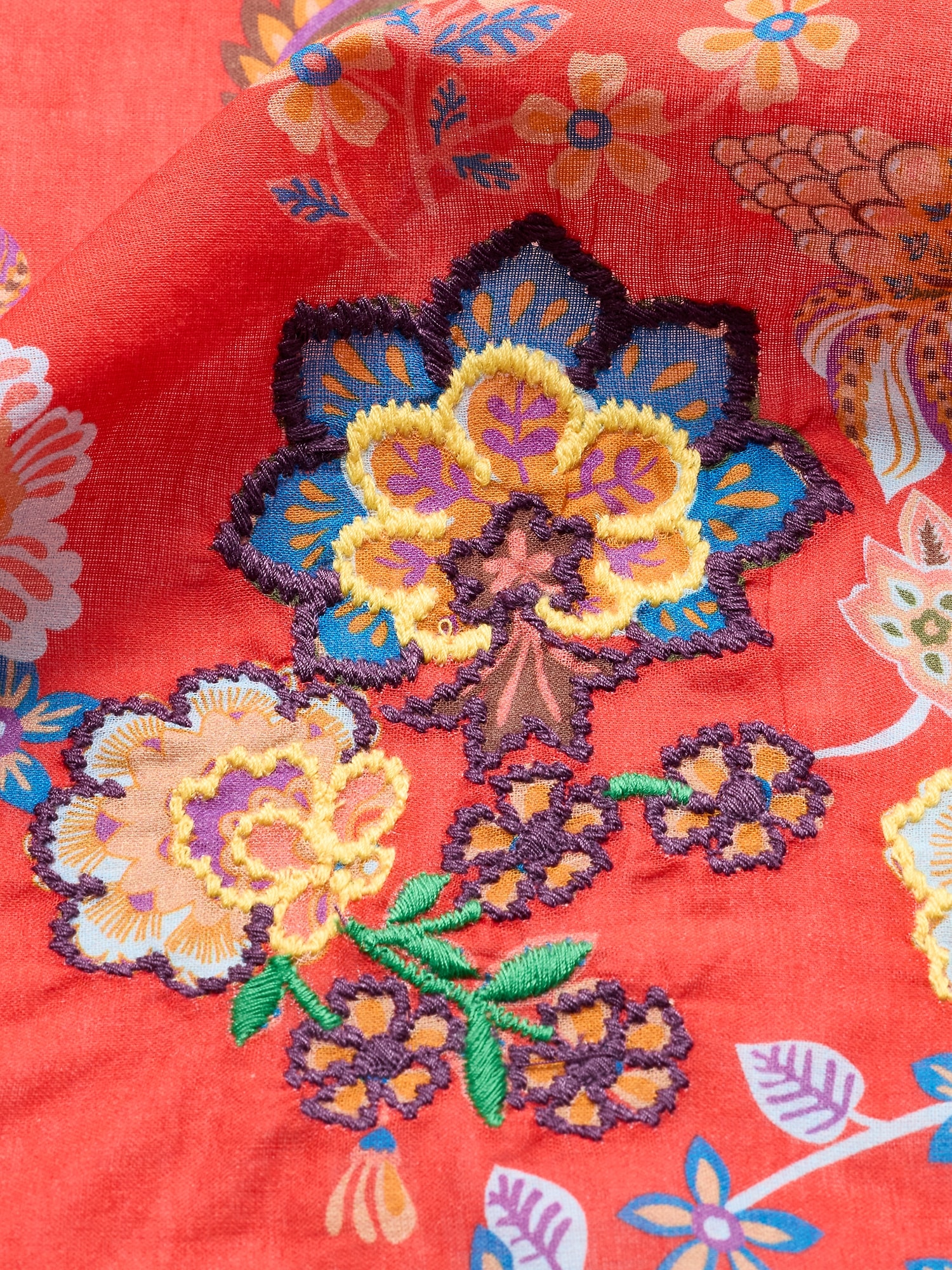 Image number 5 showing, Embroidered Cotton Scarf by Vismaya