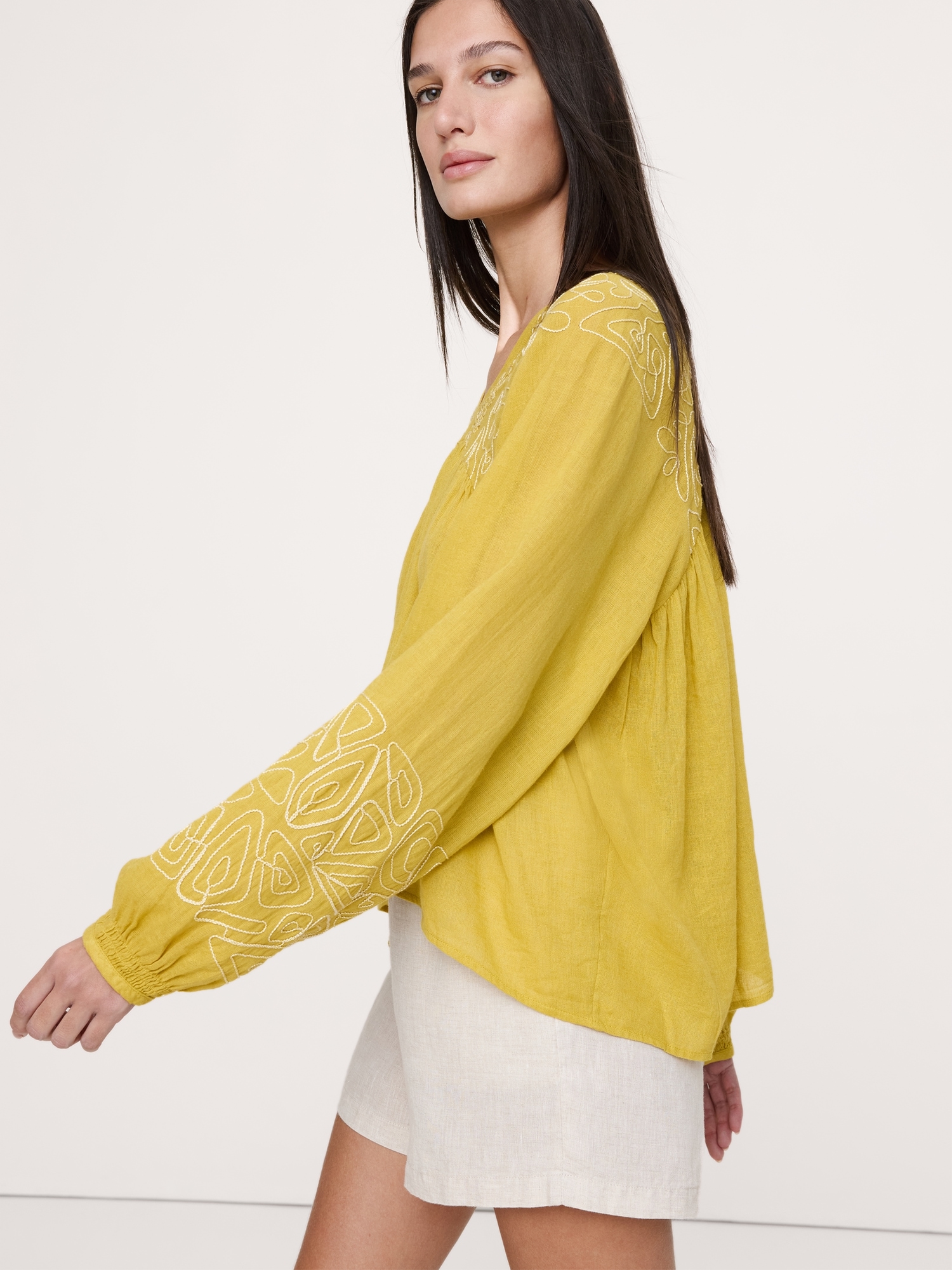 Image number 3 showing, Embroidered Linen-Cotton Top