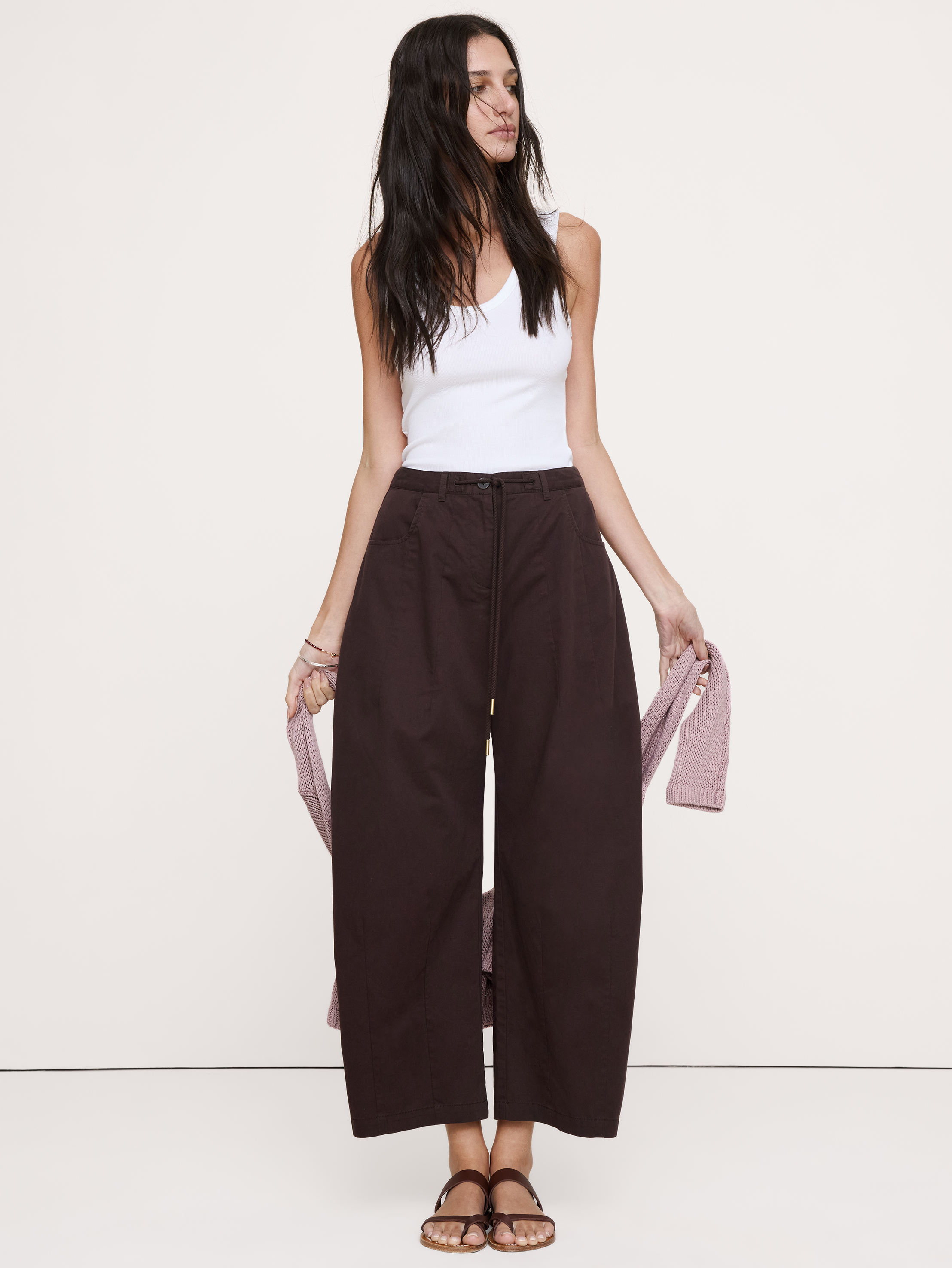 Mid-Rise Barrel Cotton Poplin Pant