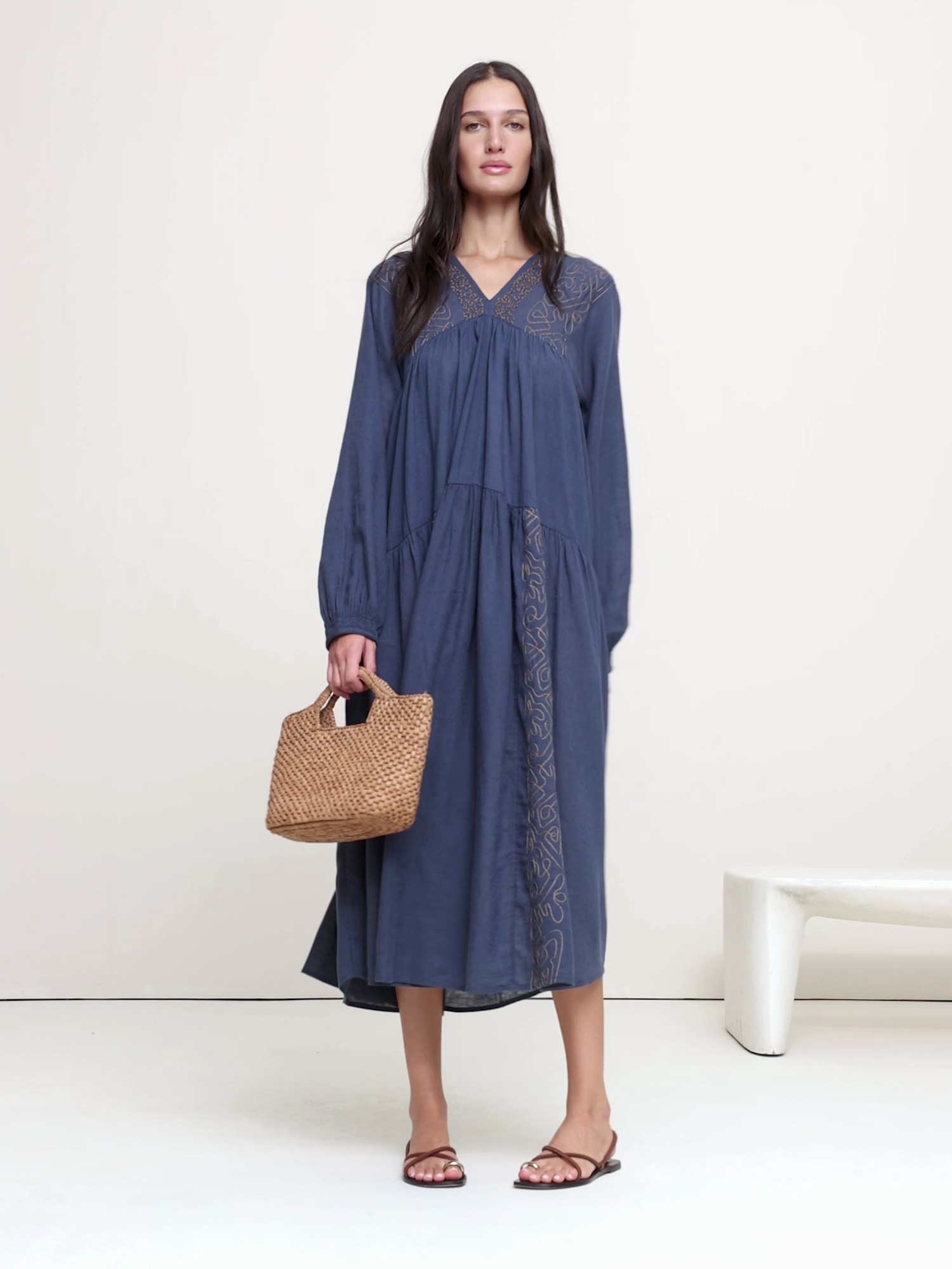 Женское платье Banana Republic Linen-Cotton Trapeze Maxi, цвет: Синий — фото 4