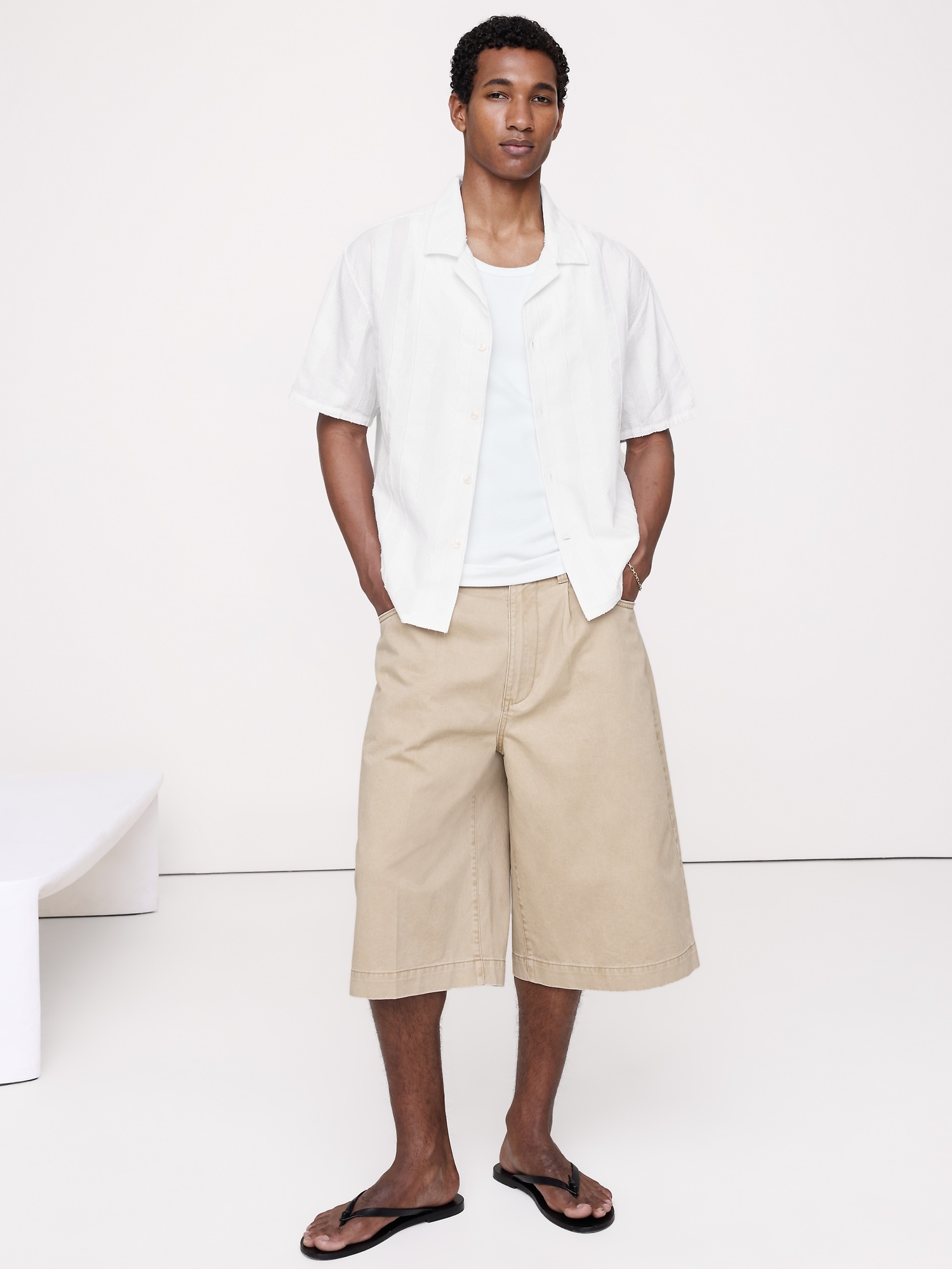 Image number 3 showing, Relaxed-Fit Cotton-Linen Jacquard Resort Shirt
