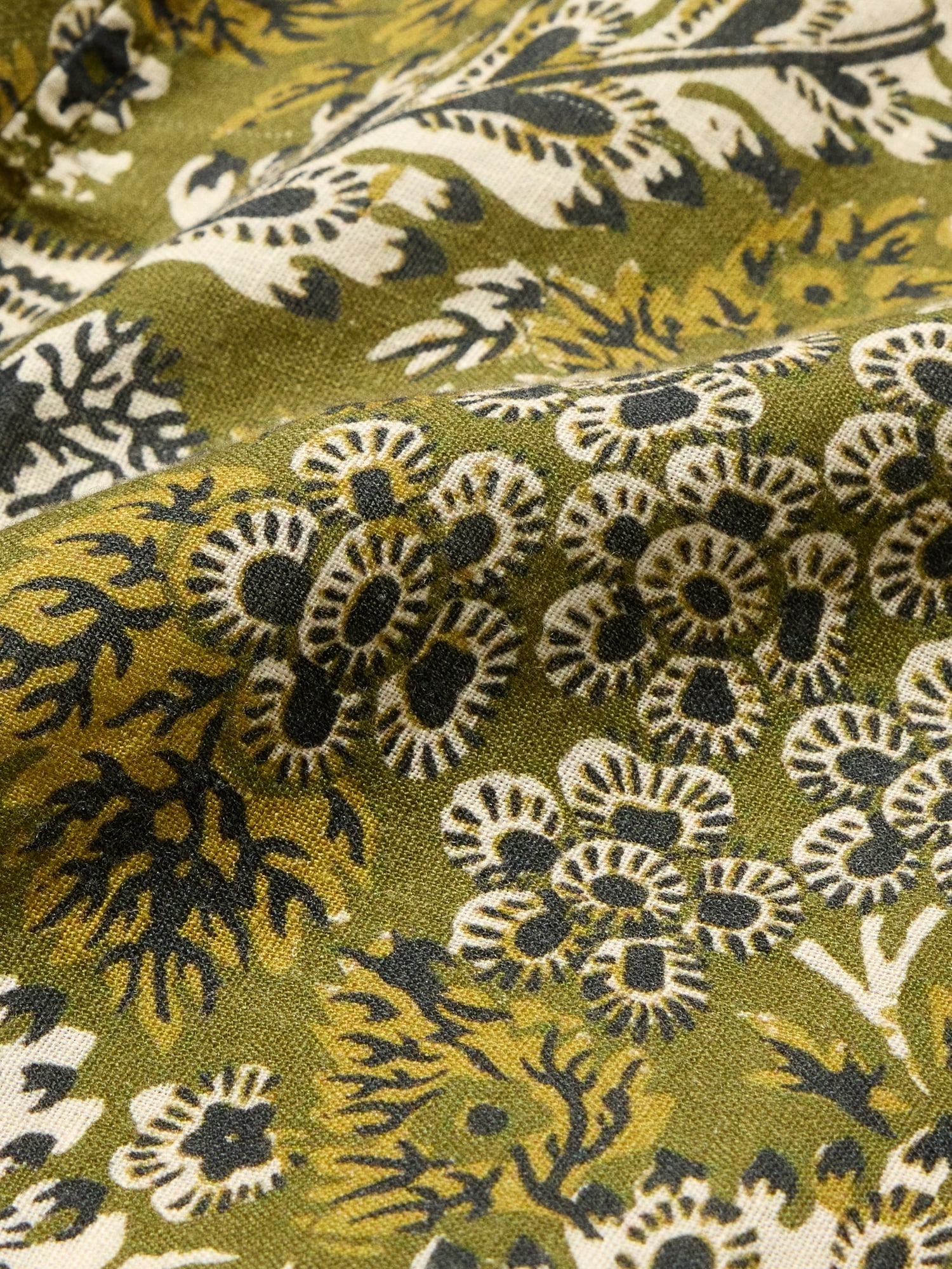 Image number 6 showing, Standard-Fit Linen Resort Shirt
