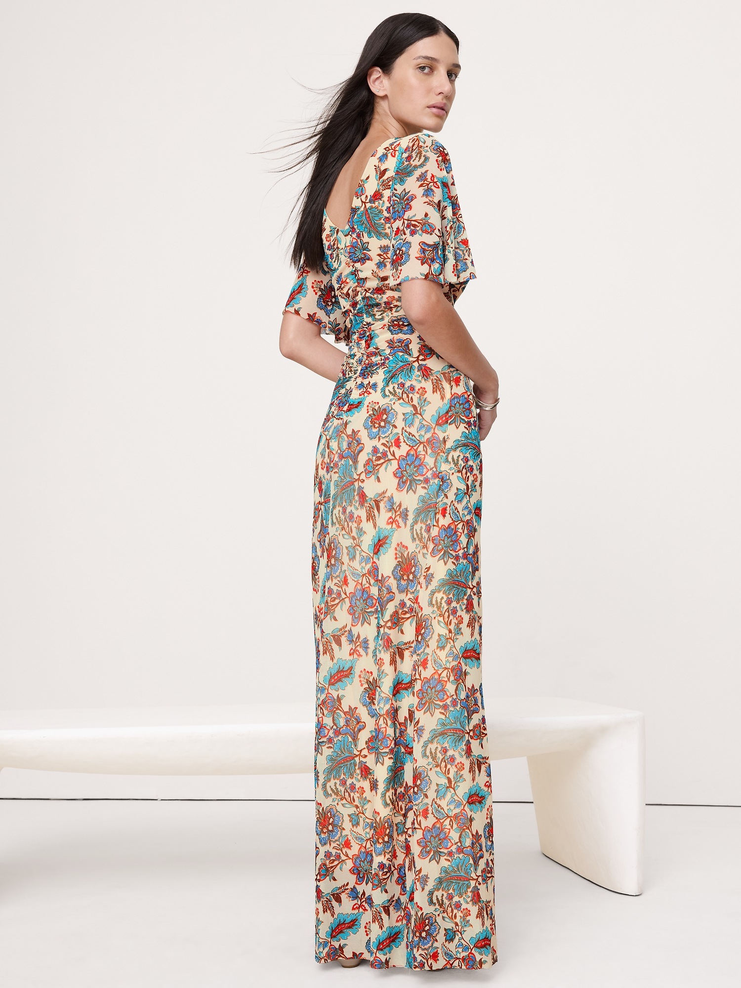 Женское платье Banana Republic Mesh Flutter-Sleeve Maxi, цвет: Синий — фото 2