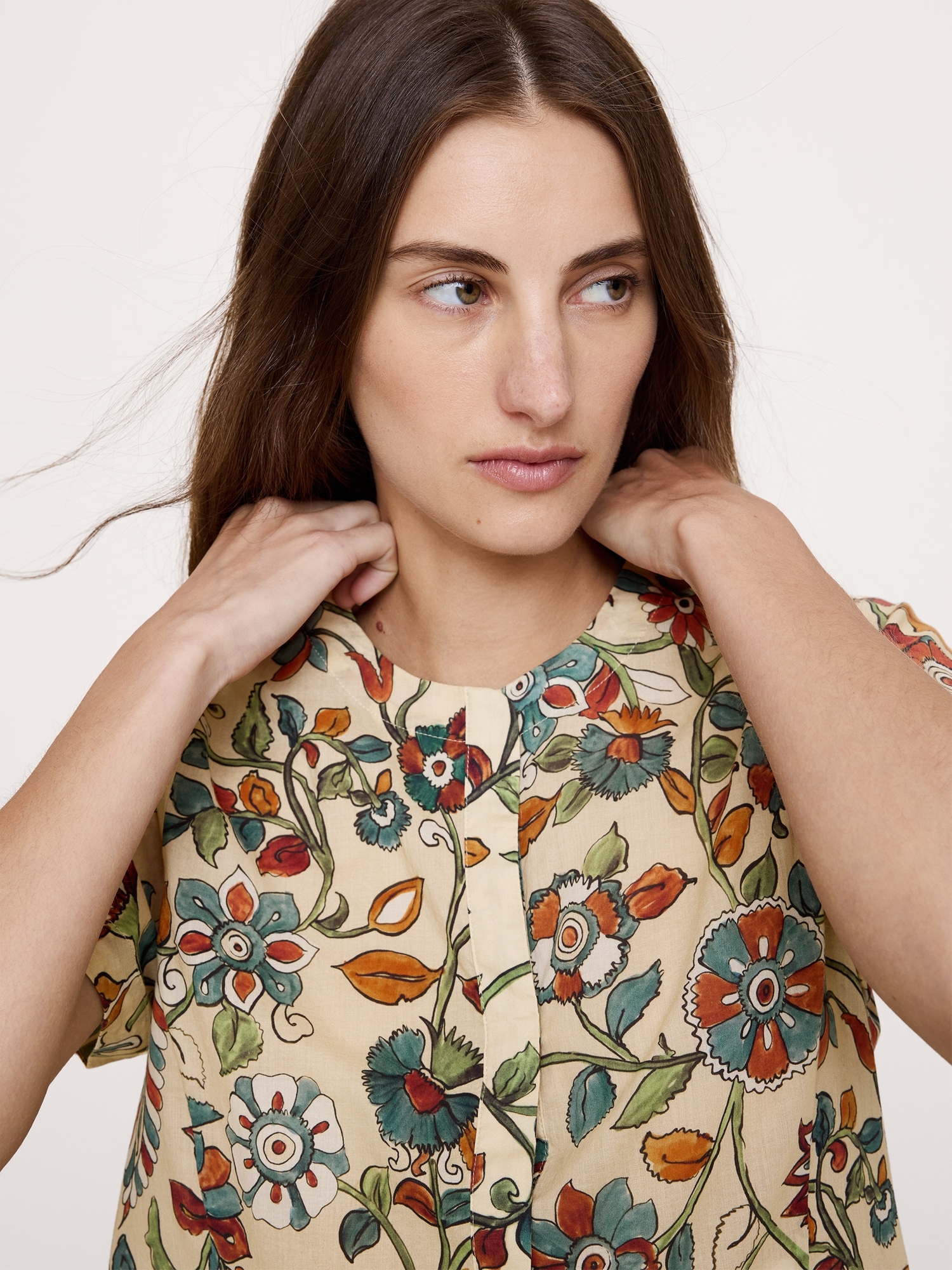 Image number 3 showing, Lightweight Cotton Flutter-Sleeve Top