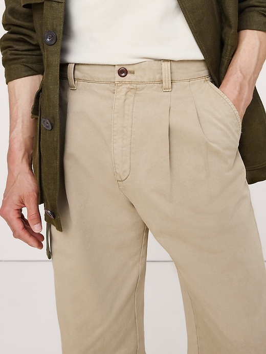 Archive Reissue Straight Pleated Chino | Banana Republic