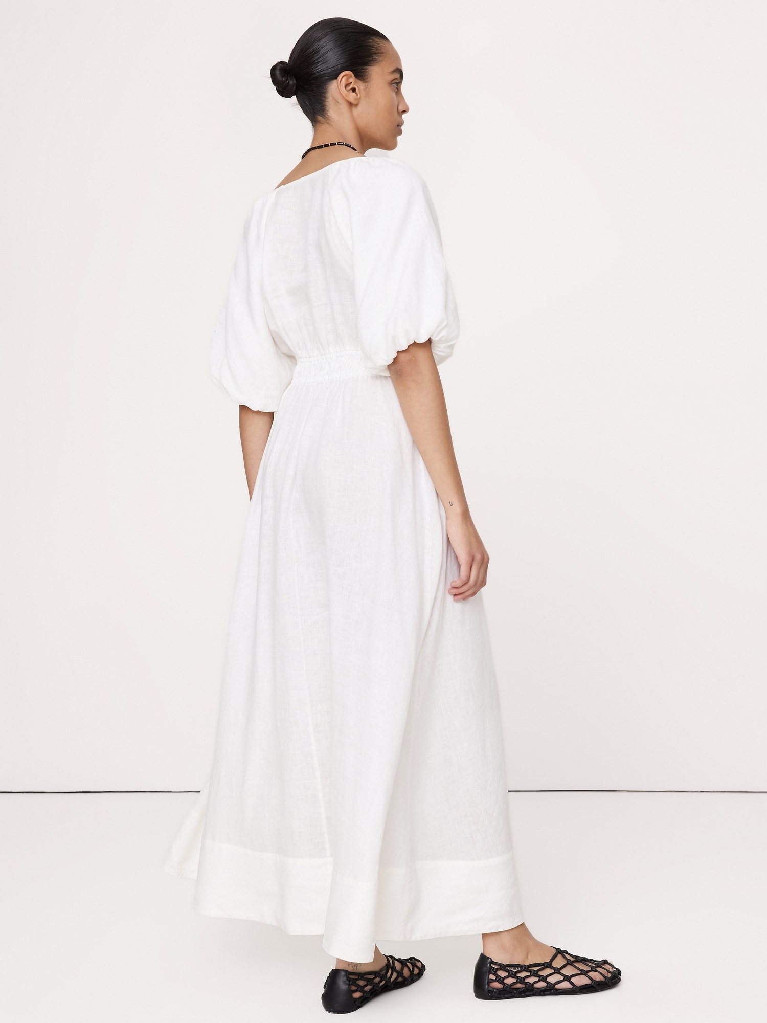 Женское платье Banana Republic Linen Puff-Sleeve Maxi, цвет: Слоновая кость — фото 2