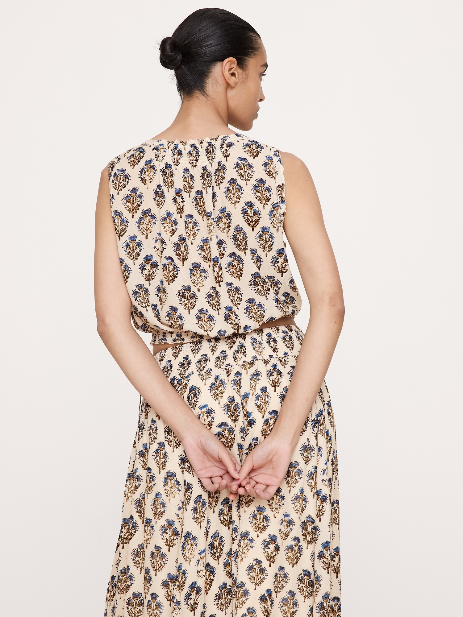 Smocked Georgette Cropped Tank - thumbnail 2