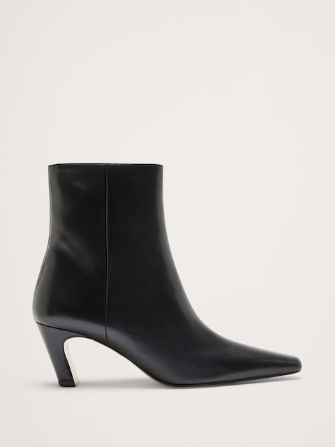 Xena Boot by Flattered