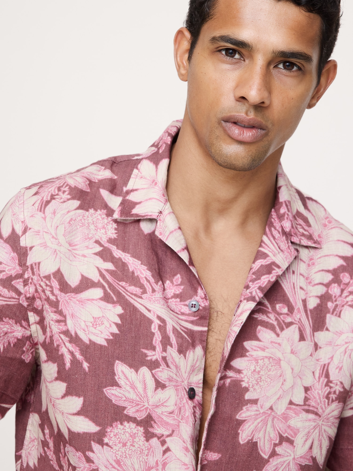 Image number 3 showing, Heritage Standard-Fit Linen Floral Resort Shirt