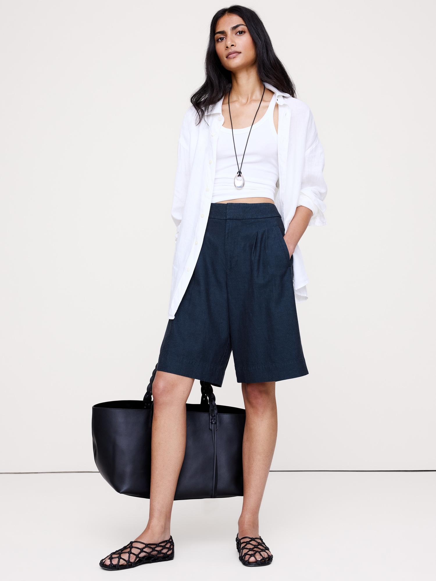 Image number 6 showing, TENCEL™-Cotton-Linen Bermuda Short