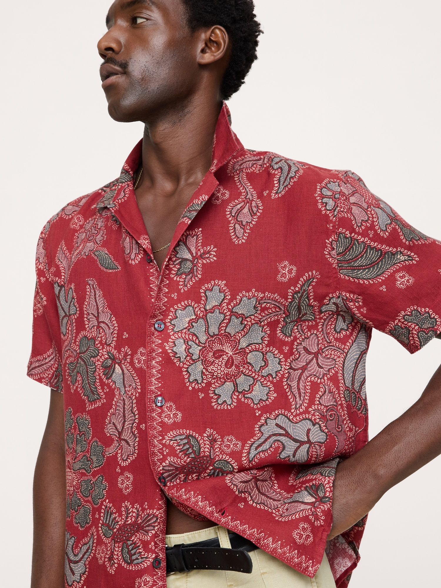 Image number 3 showing, Standard-Fit Linen Resort Shirt