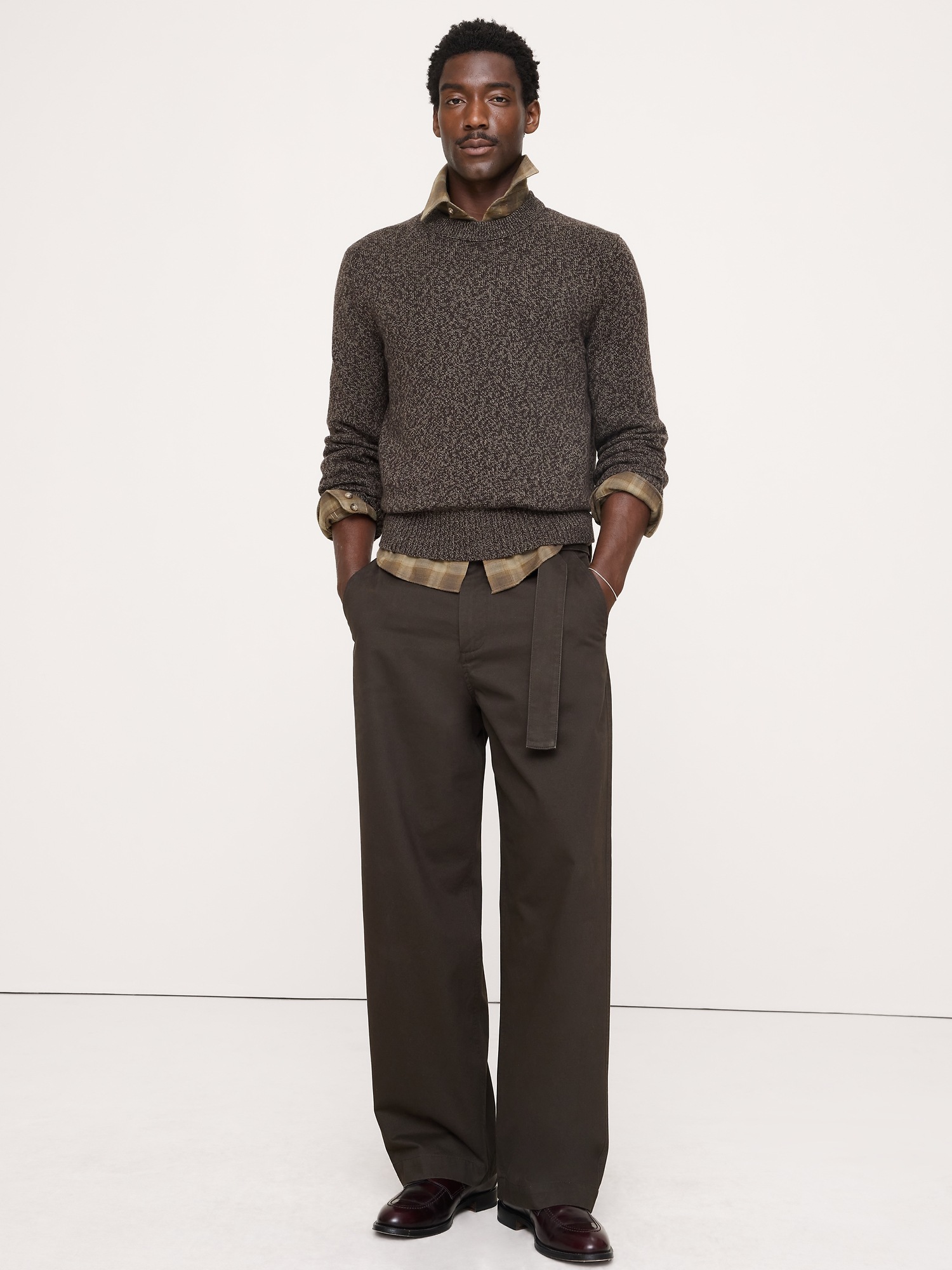 Мужские брюки Banana Republic Loose Belted Chino, цвет: Brownstone