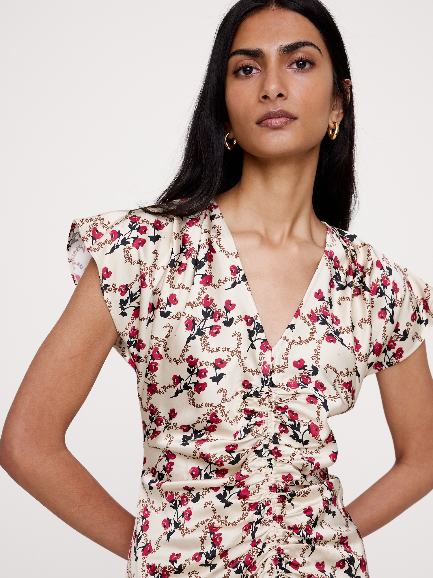 Женское платье Banana Republic Stretch-Satin Flutter-Sleeve Midi, цвет: Кремовый с принтом — фото 3