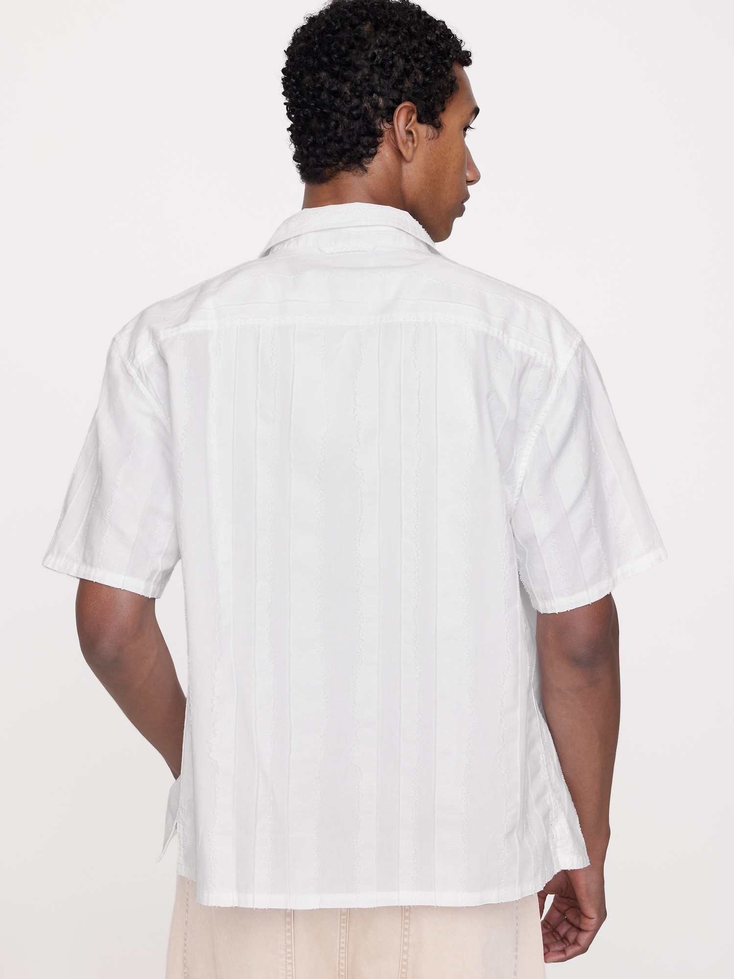 Image number 2 showing, Relaxed-Fit Cotton-Linen Jacquard Resort Shirt