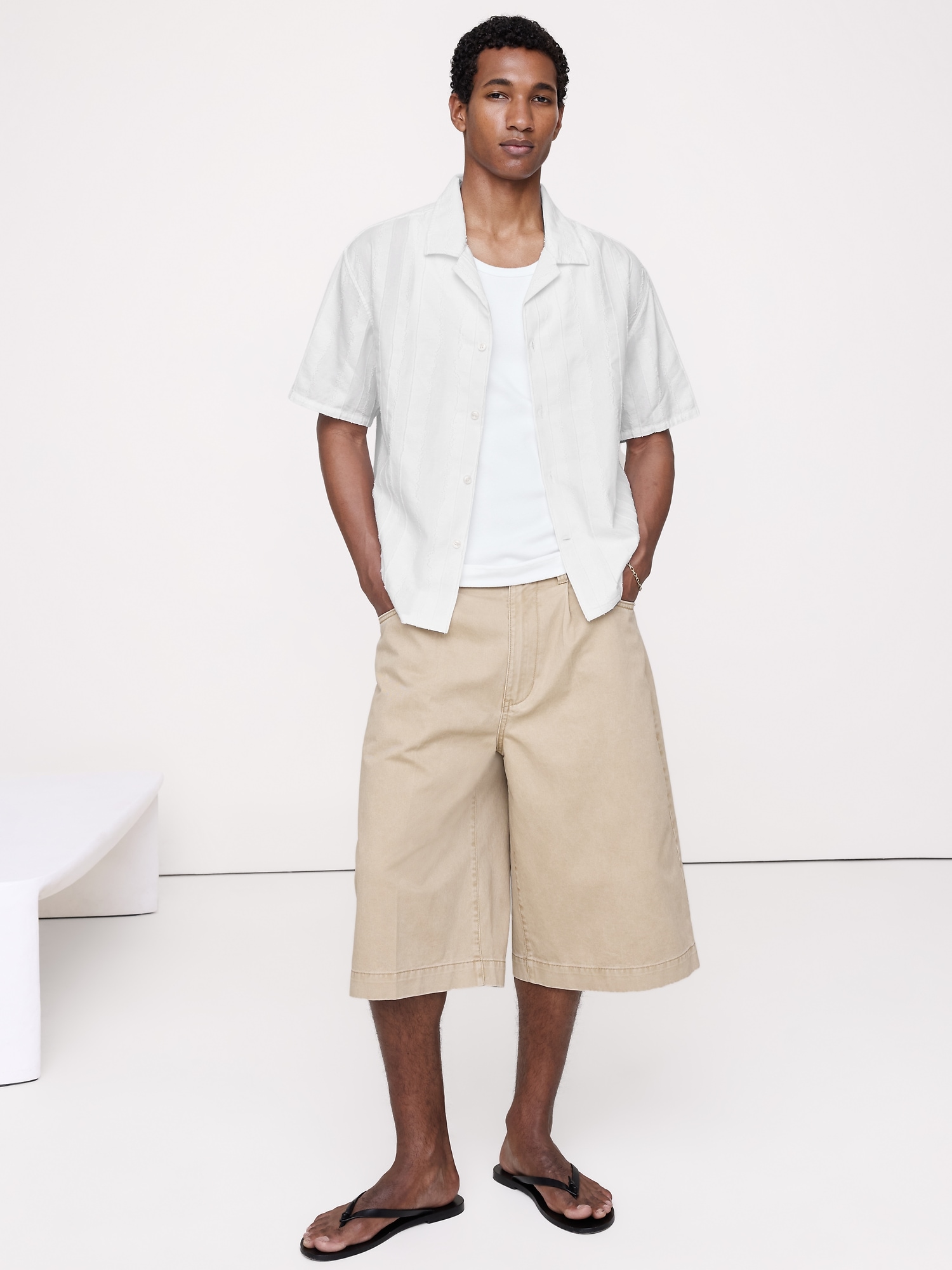 Image number 3 showing, Relaxed-Fit Cotton-Linen Jacquard Resort Shirt