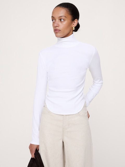 Ribbed Long-Sleeve Turtleneck T-Shirt