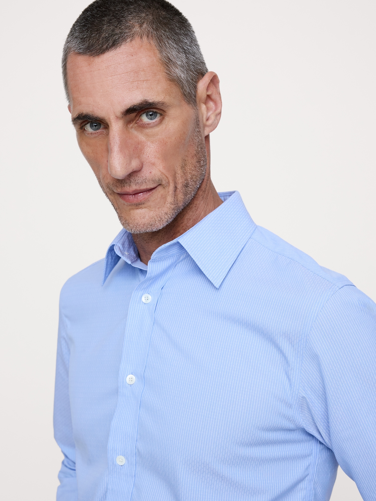 Image number 4 showing, Slim-Fit Wrinkle-Resistant Dress Shirt