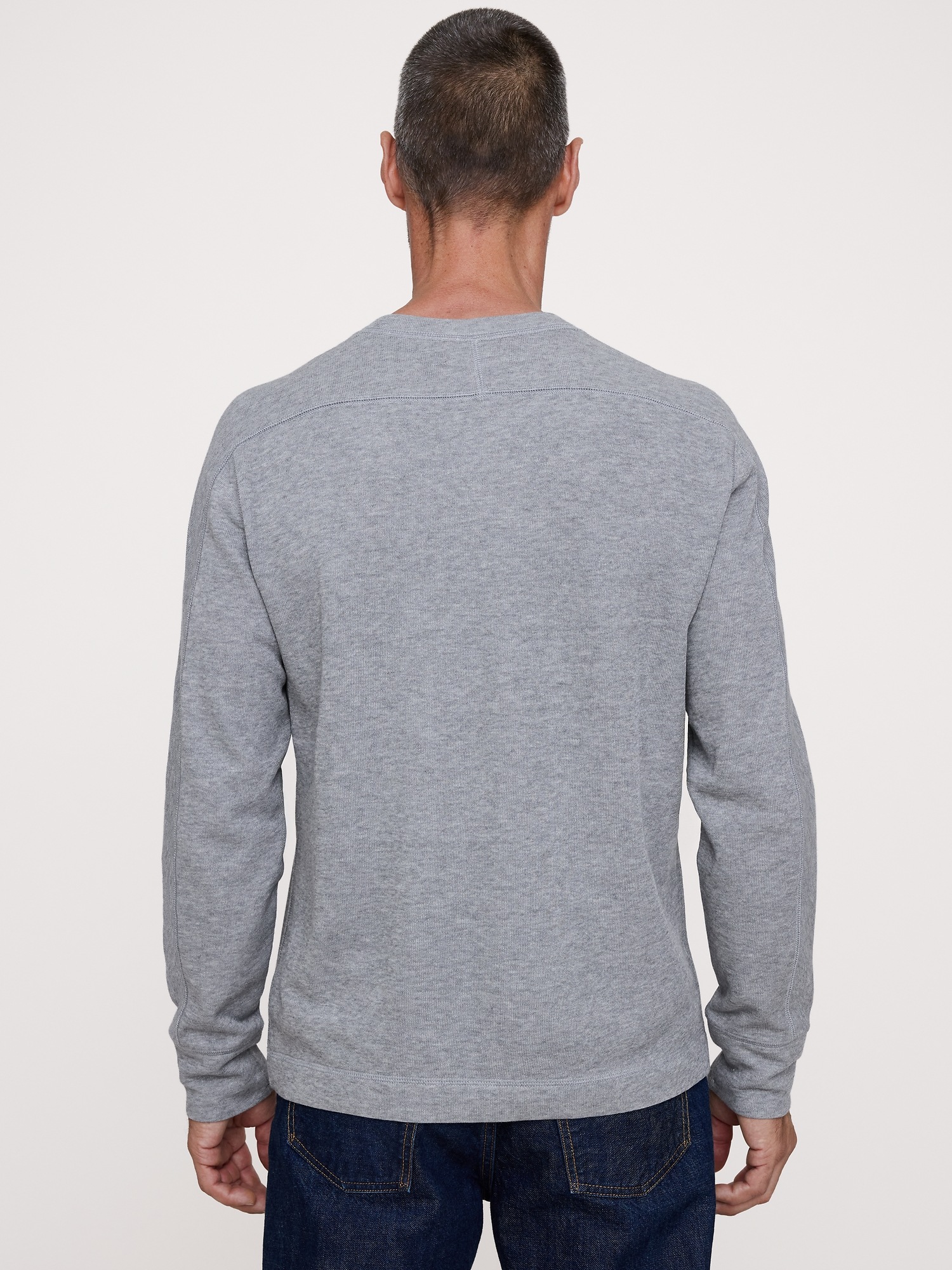 Мужская футболка Banana Republic Slub Double-Knit Henley, цвет: Меланжевый серый — фото 2