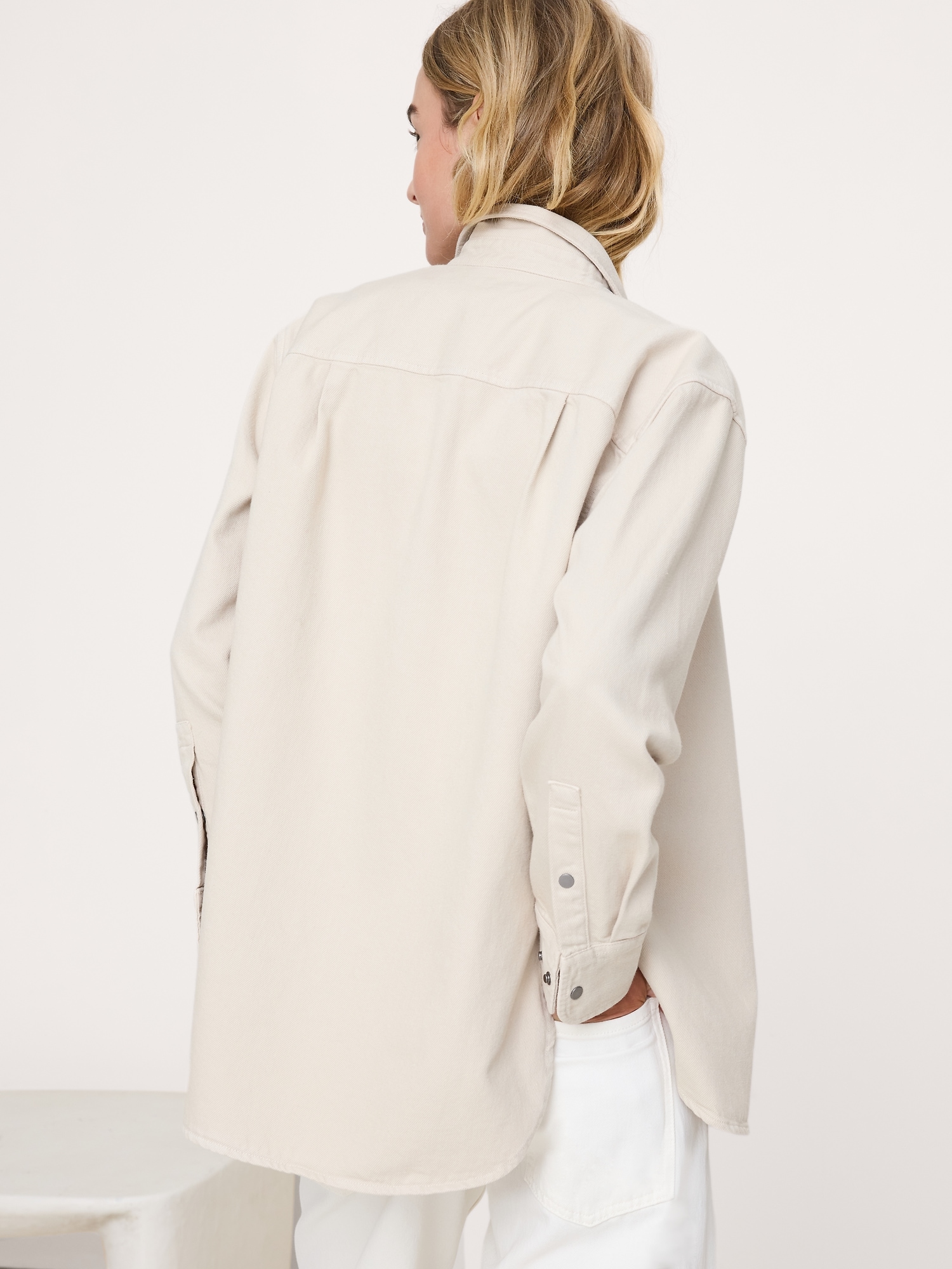 The Oversized Denim Shirt - thumbnail 2