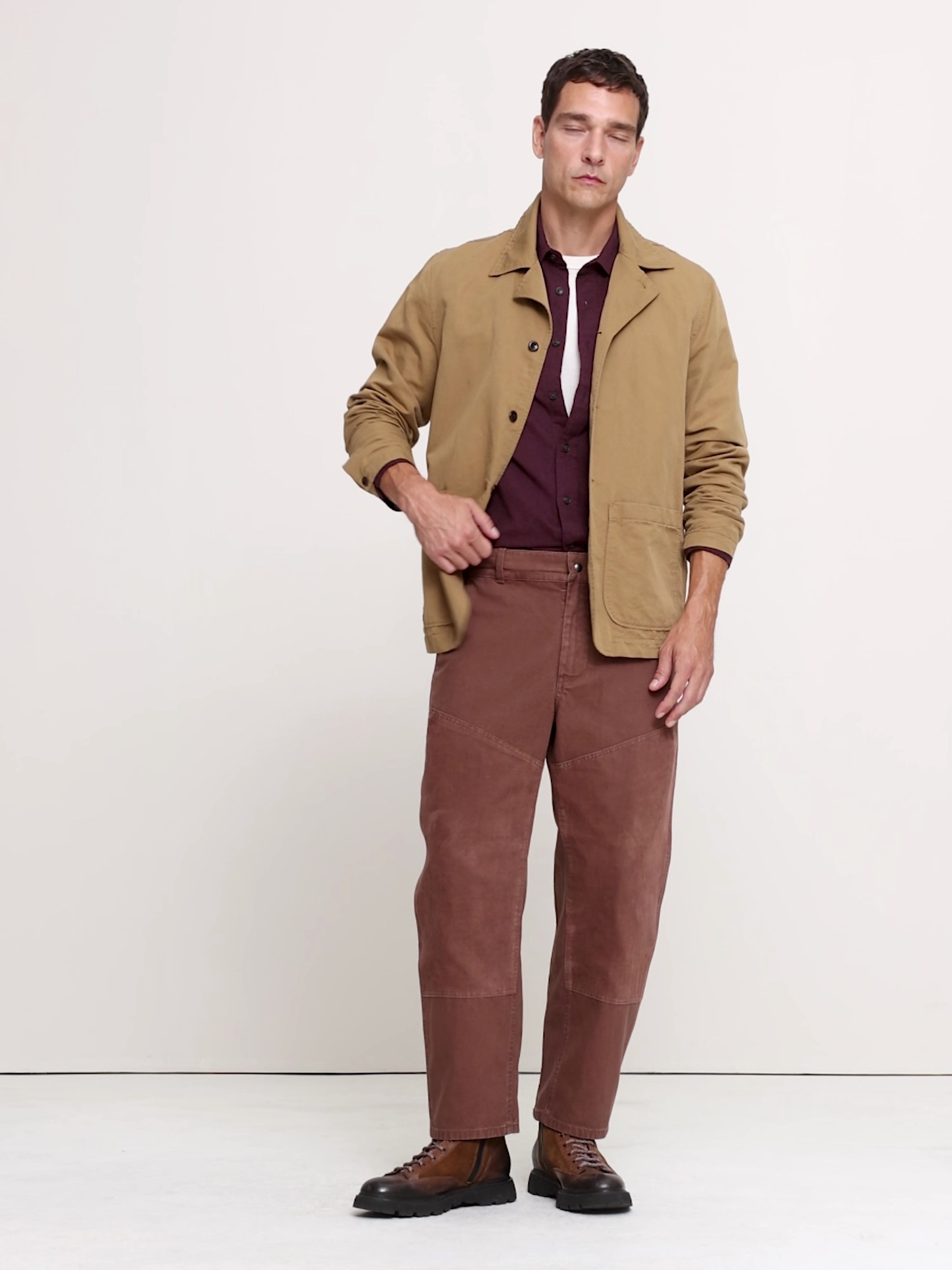 Мужские брюки Banana Republic Barrel Cotton Canvas Pant with Corduroy, цвет: Бордовый — фото 5