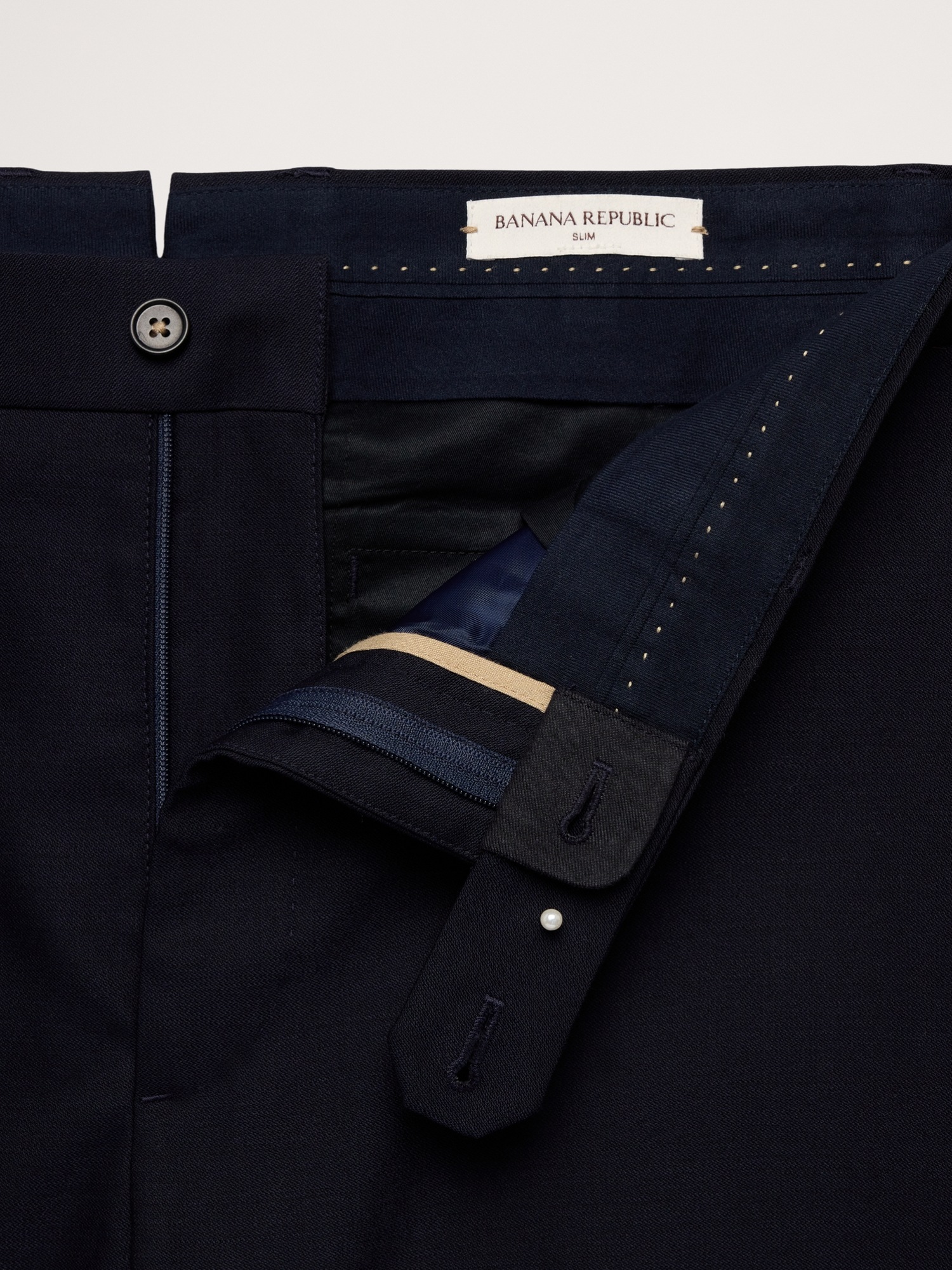 Мужские брюки Banana Republic Tailored Slim Italian Barathea Suit Pant, цвет: Тёмно-синий — фото 6