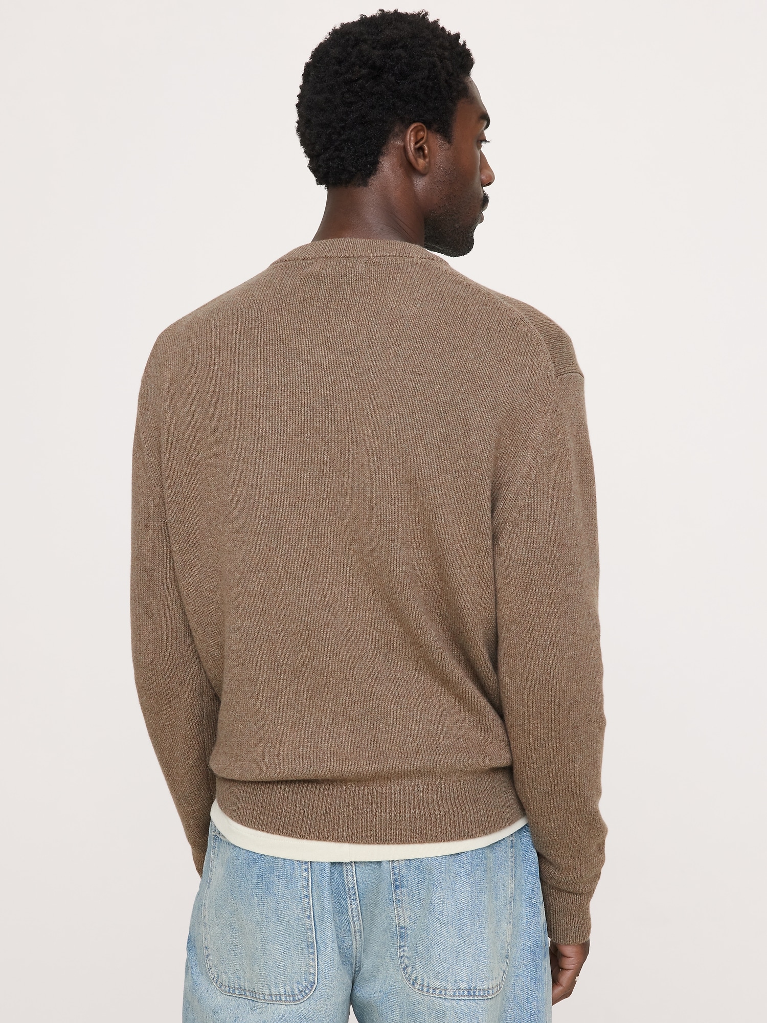 Italian Cotton-Cashmere V-Neck Sweater - thumbnail 4
