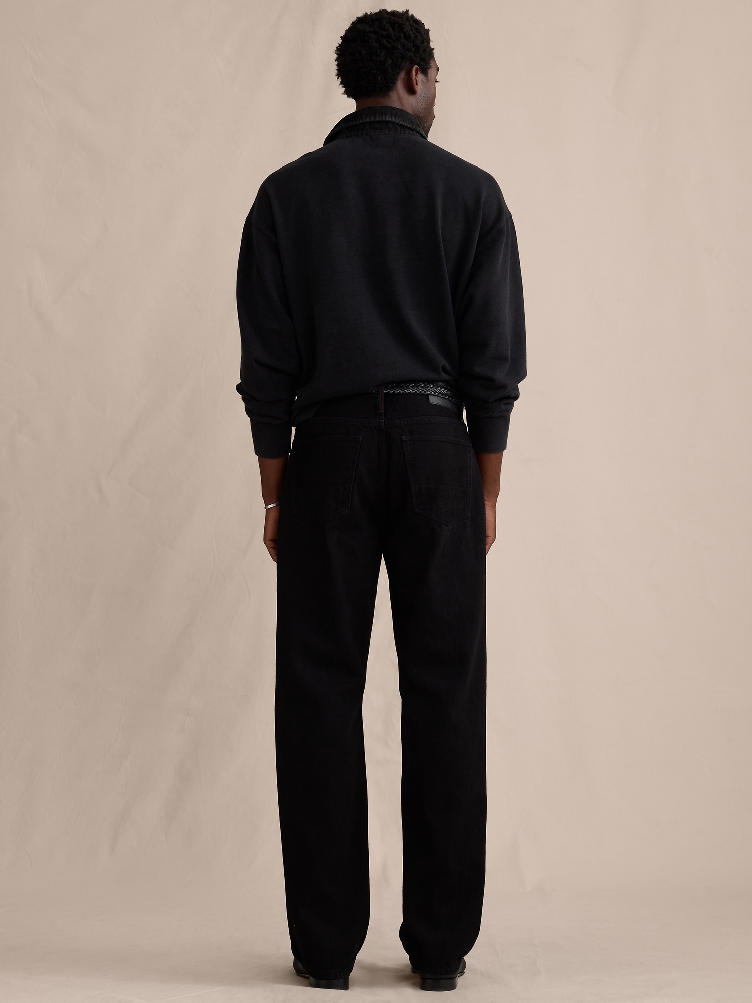 Мужские джинсы Banana Republic Relaxed-Straight Authentic Jean, цвет: Чёрный — фото 2
