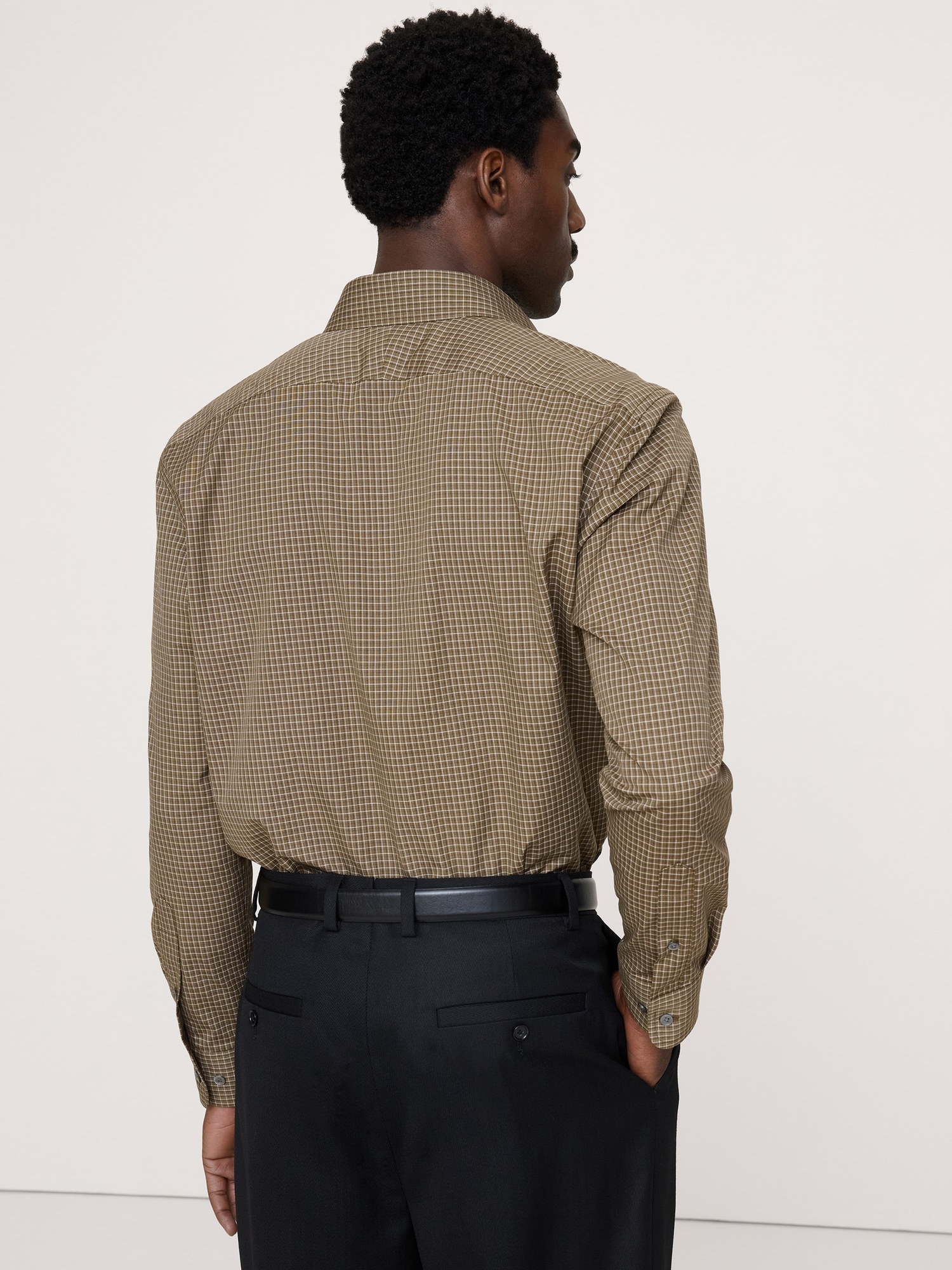 Image number 3 showing, Standard-Fit Wrinkle-Resistant Dress Shirt