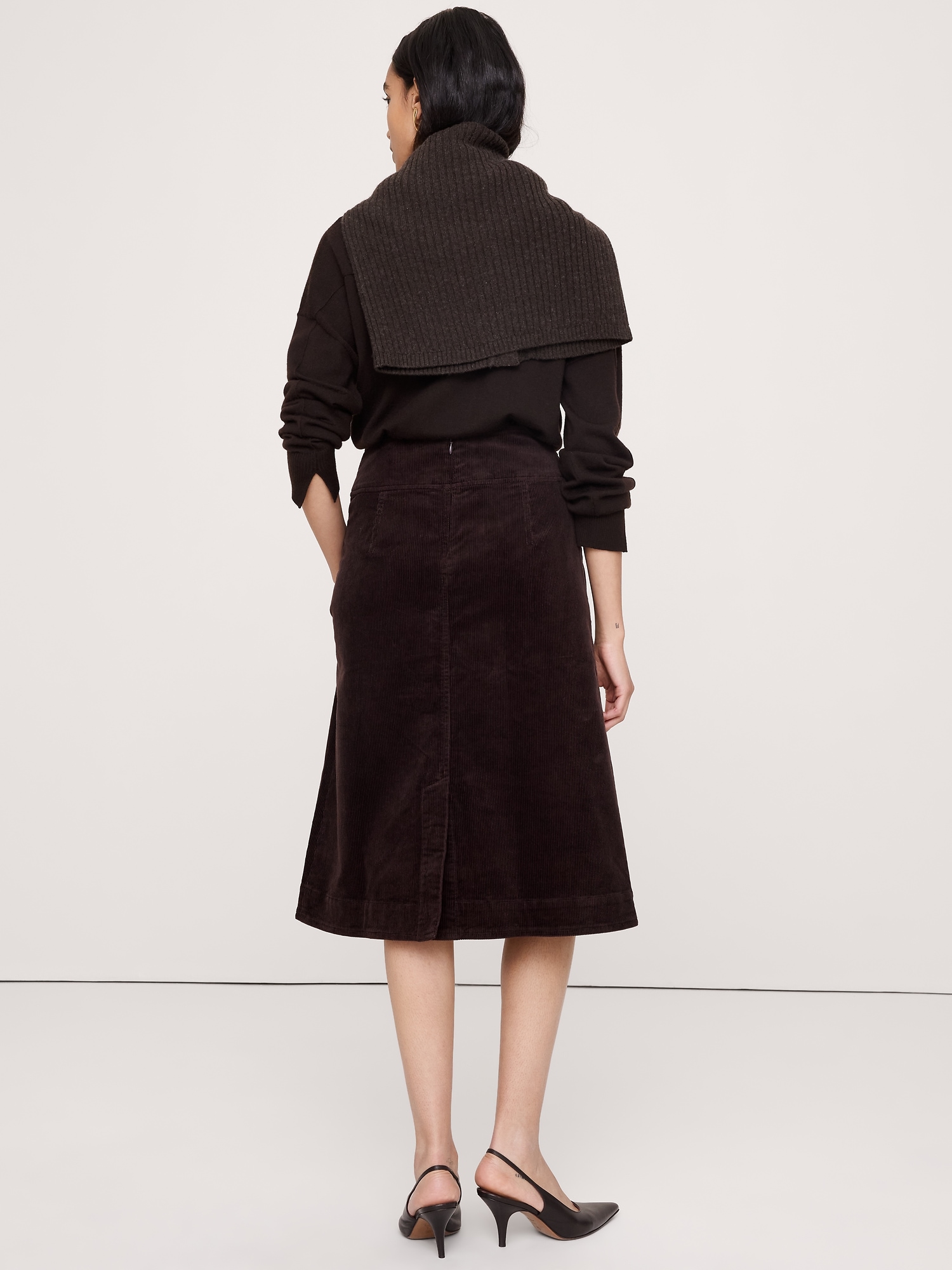 Corduroy Asymmetrical-Slit Midi Skirt - thumbnail 3