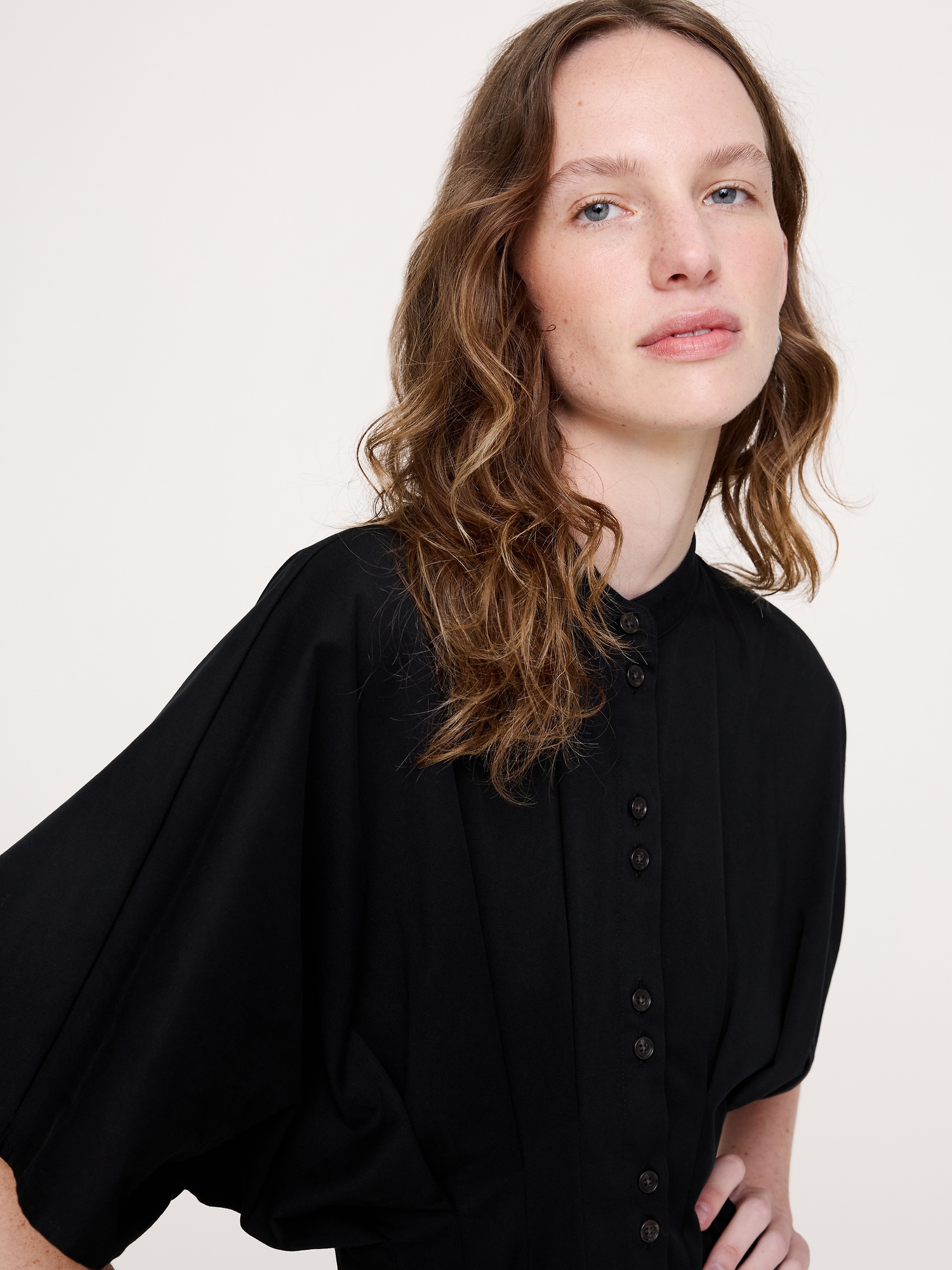 Image number 4 showing, Stretch-Cotton Pleated Midi Shirt Dress